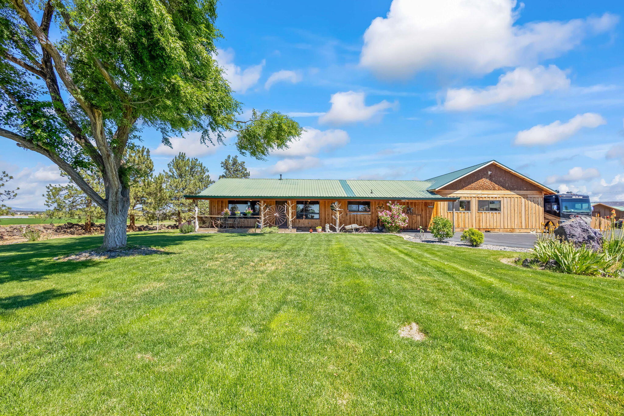 3068 SW Reif Road, Powell Butte, OR 97753 — photo 3