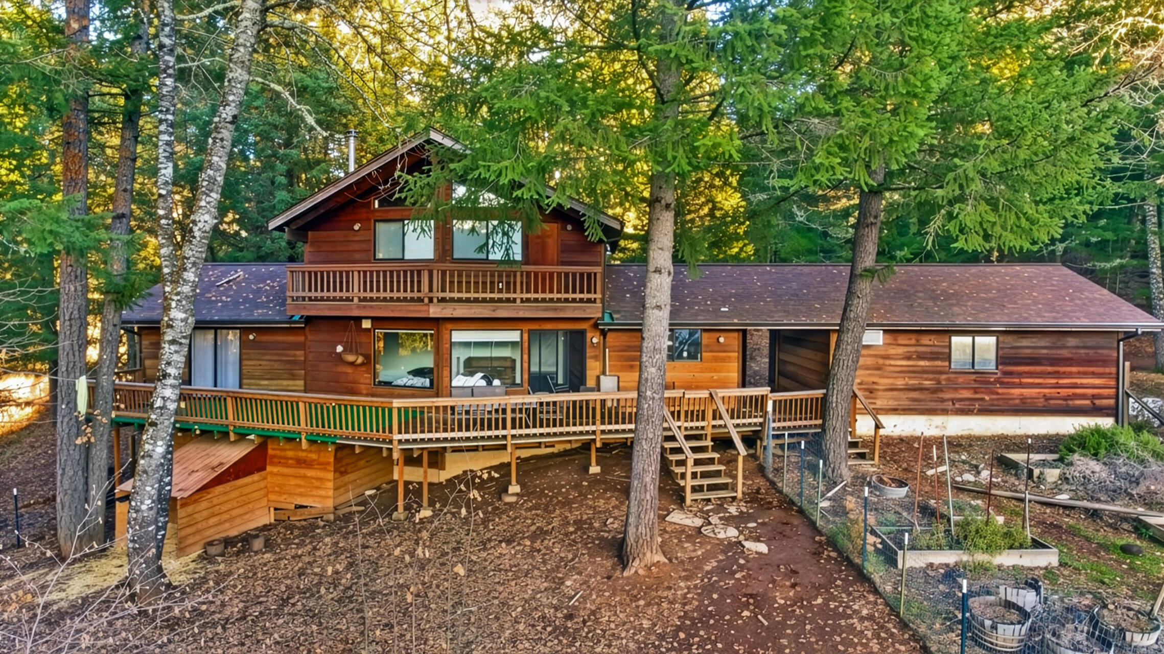 1801 Davis Creek Road — photo