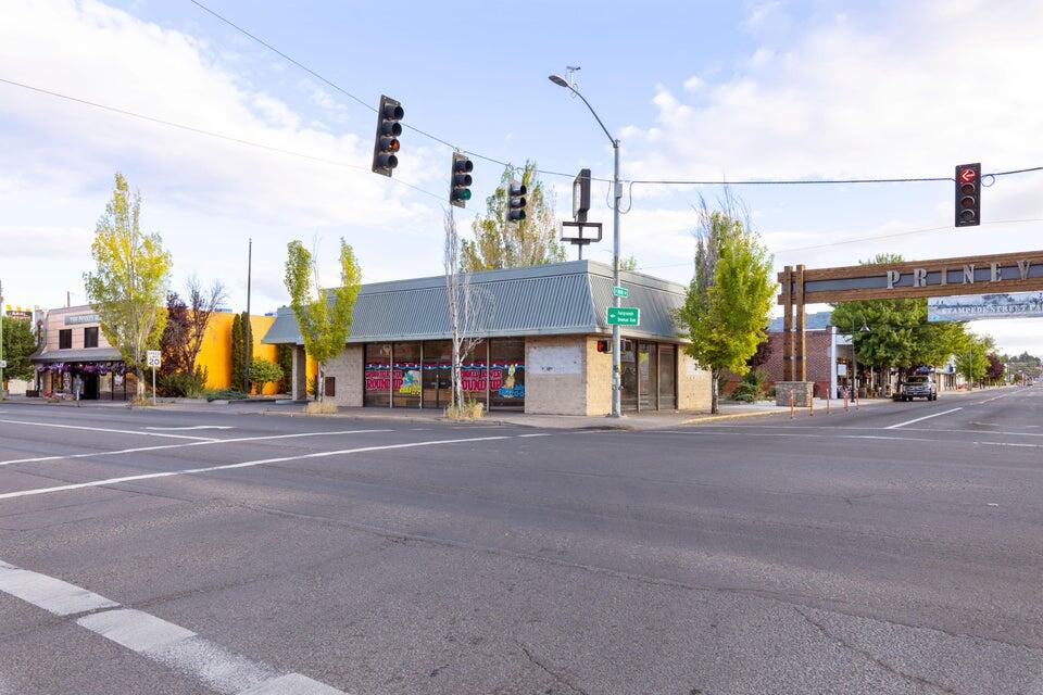 103 NW 3rd Street — photo