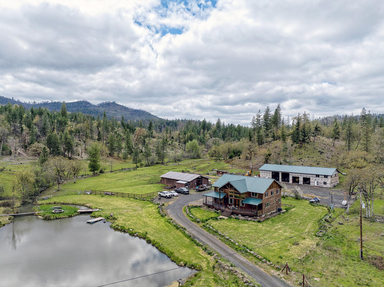 9500 Butte Falls Highway — photo