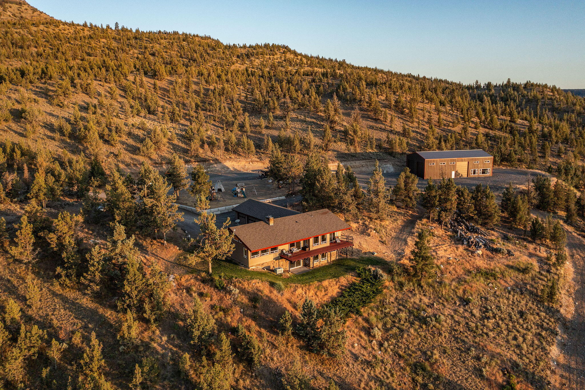 6150 S Crooked River Highway — photo