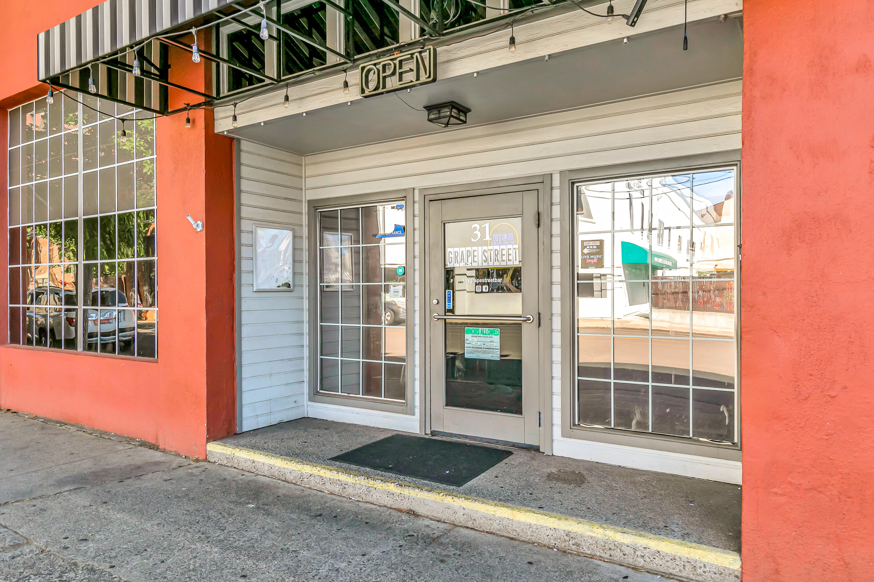 31 S Grape Street — photo