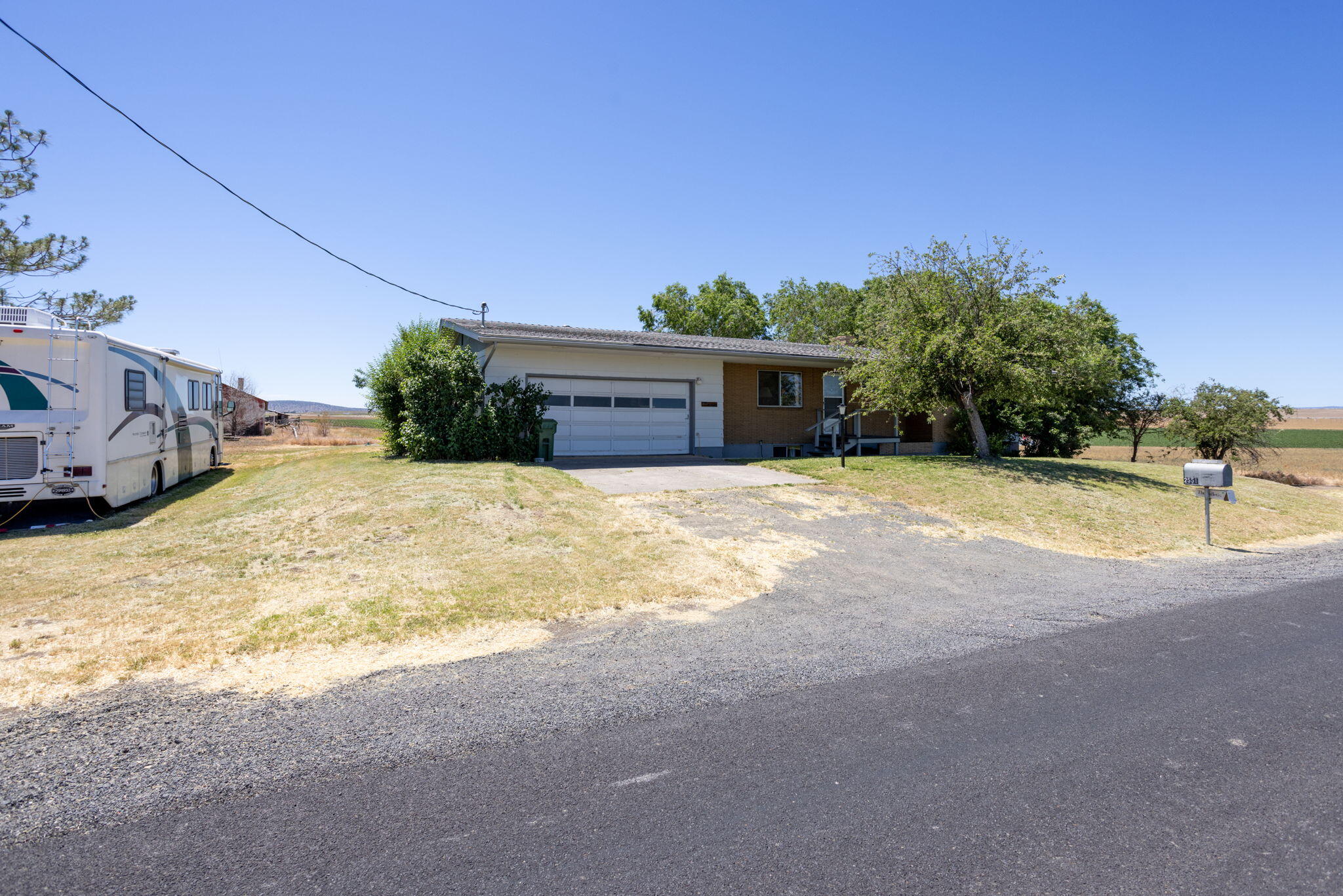 2551 SW Ford Lane — photo