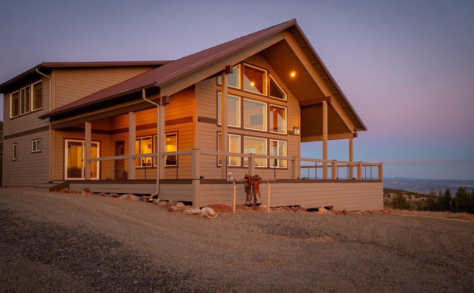 14000 NW Grizzly Mountain — photo