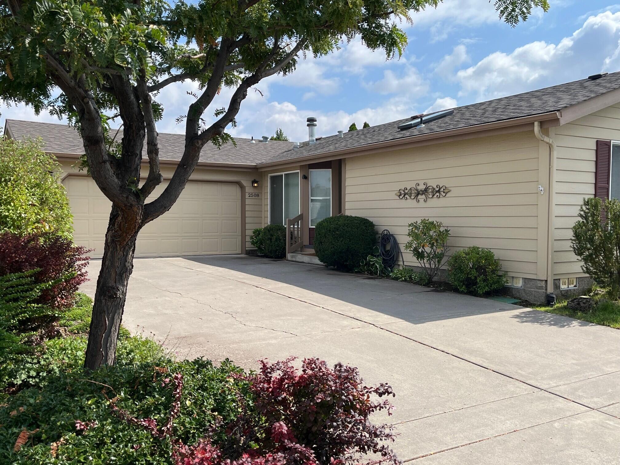 2508 NE Buckwheat Court — photo