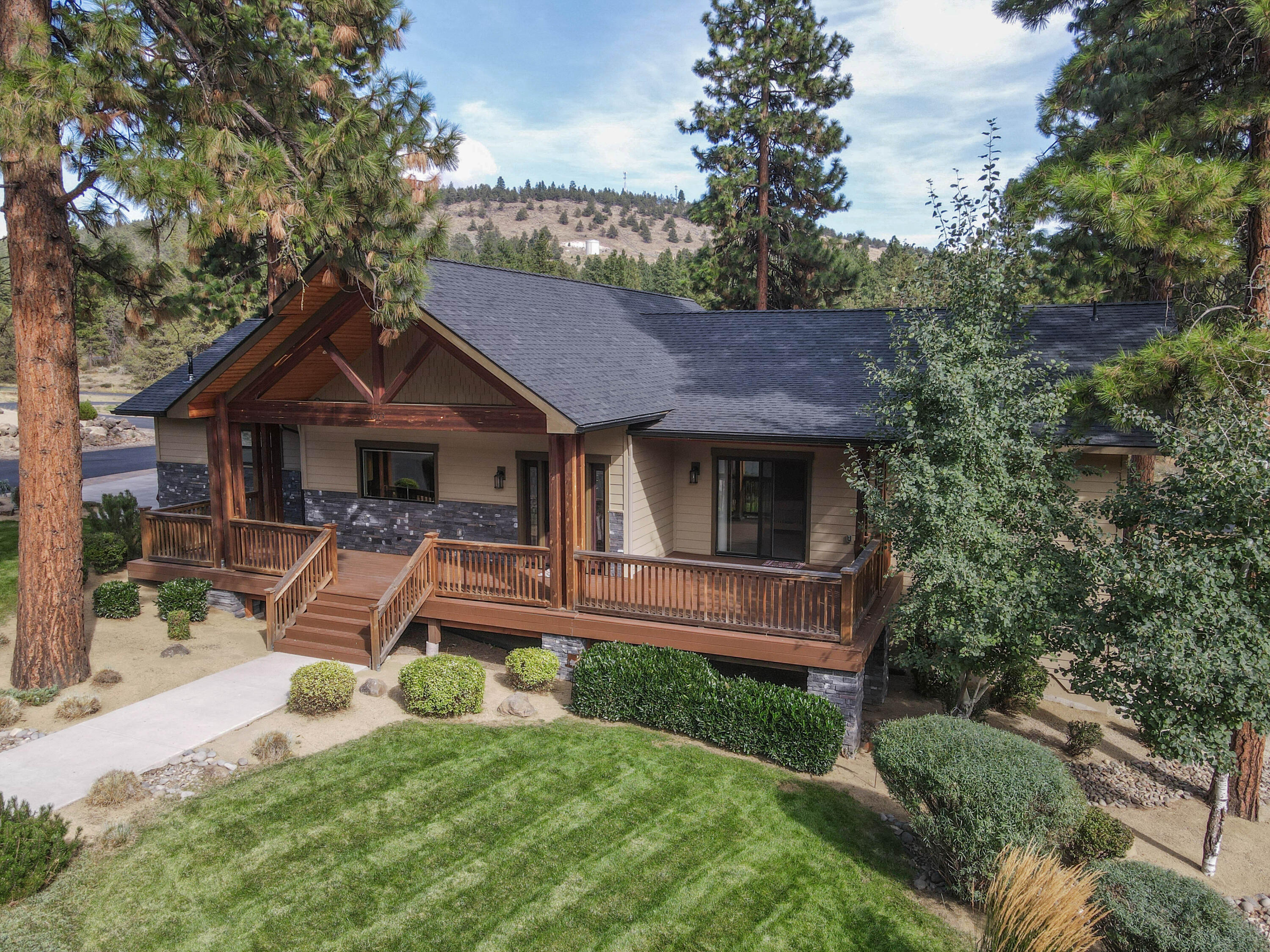 1073 Timber Ridge Loop — photo