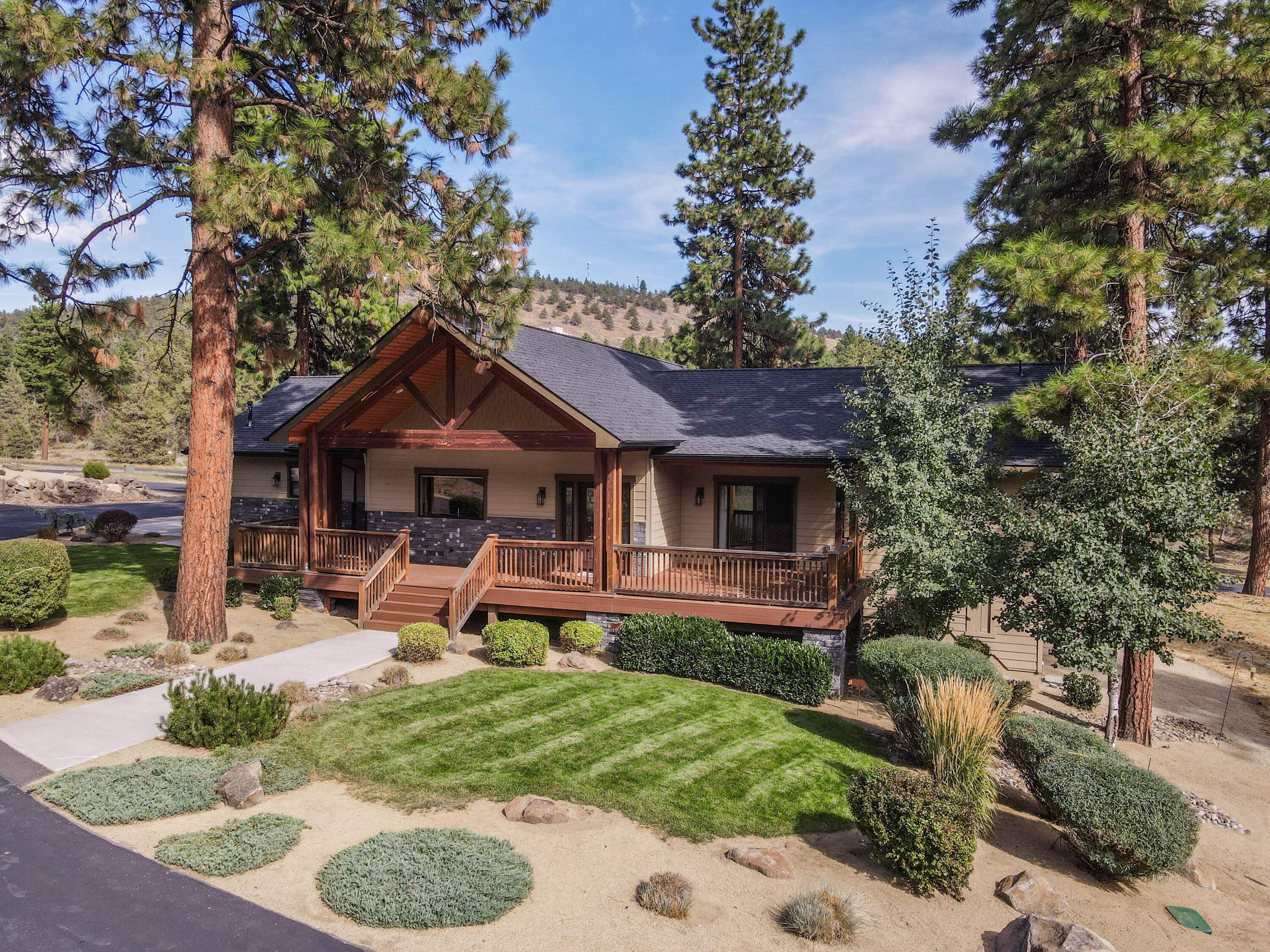 1073 Timber Ridge Loop, Klamath Falls, OR 97601 — photo 3