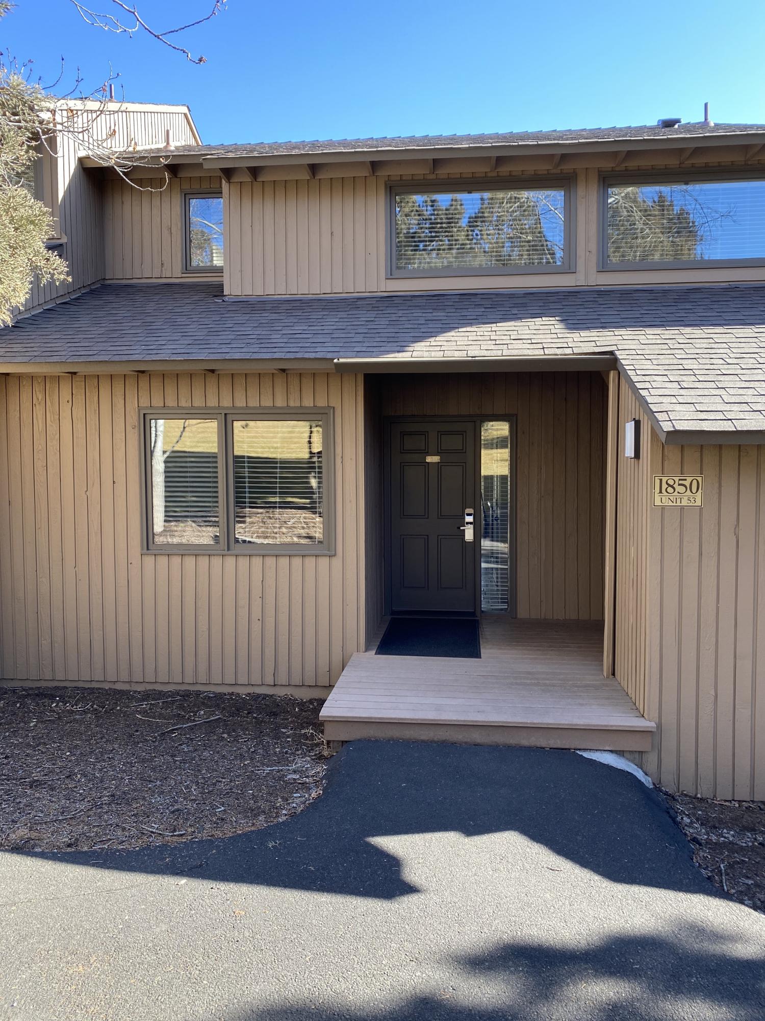 1850 Redtail Hawk Drive, Rv53B — photo