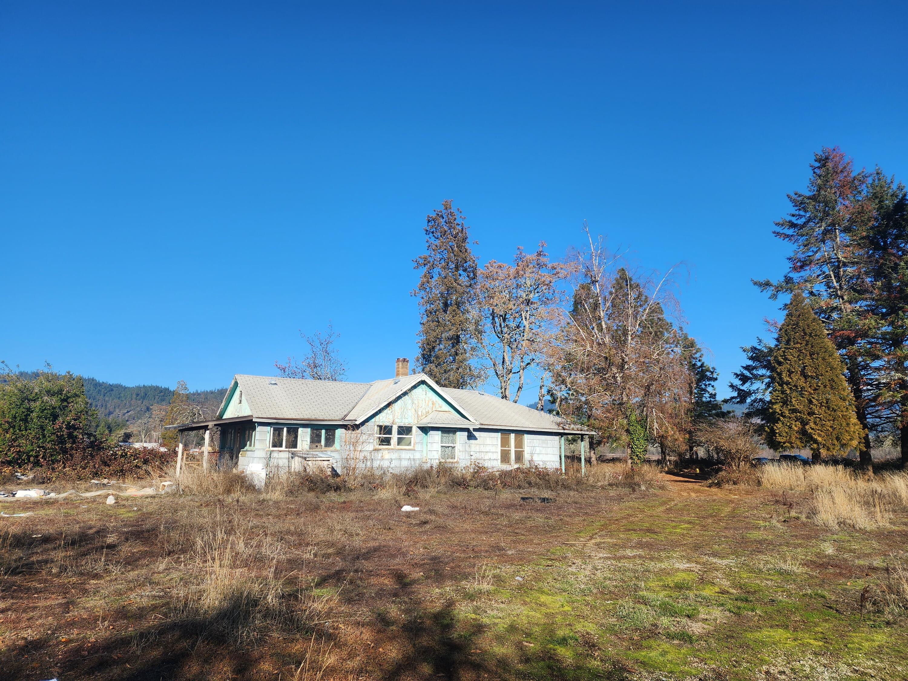 1940 White School House Road — photo