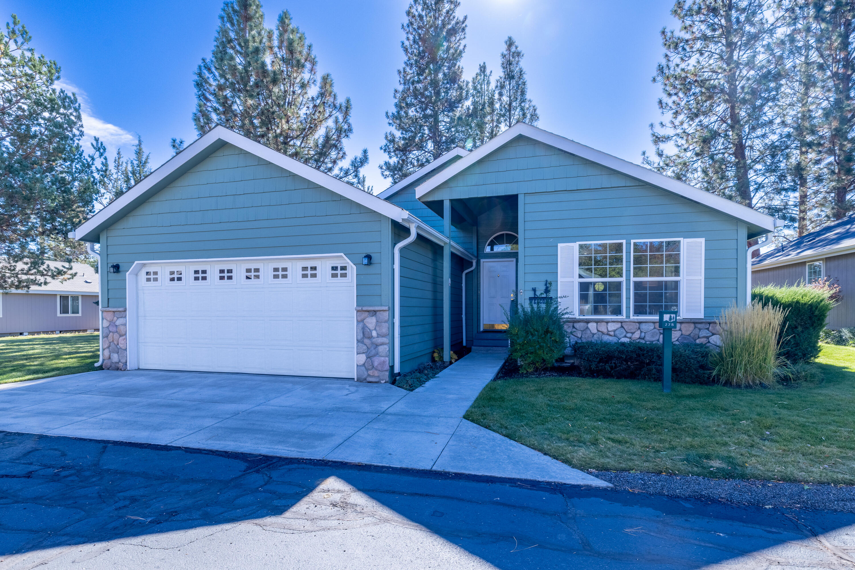 278 N Wheeler Loop — photo