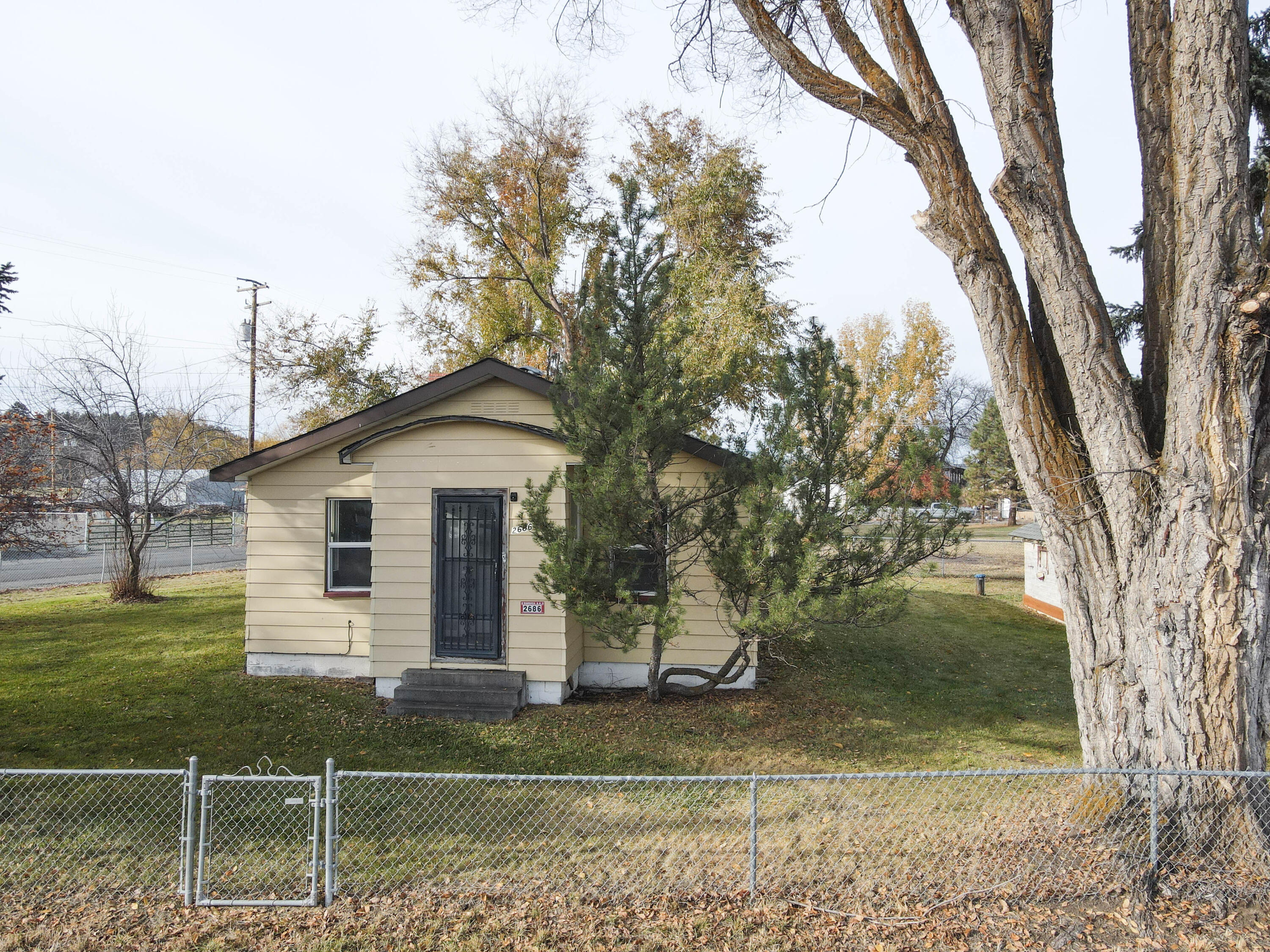 2686 Market Street — photo