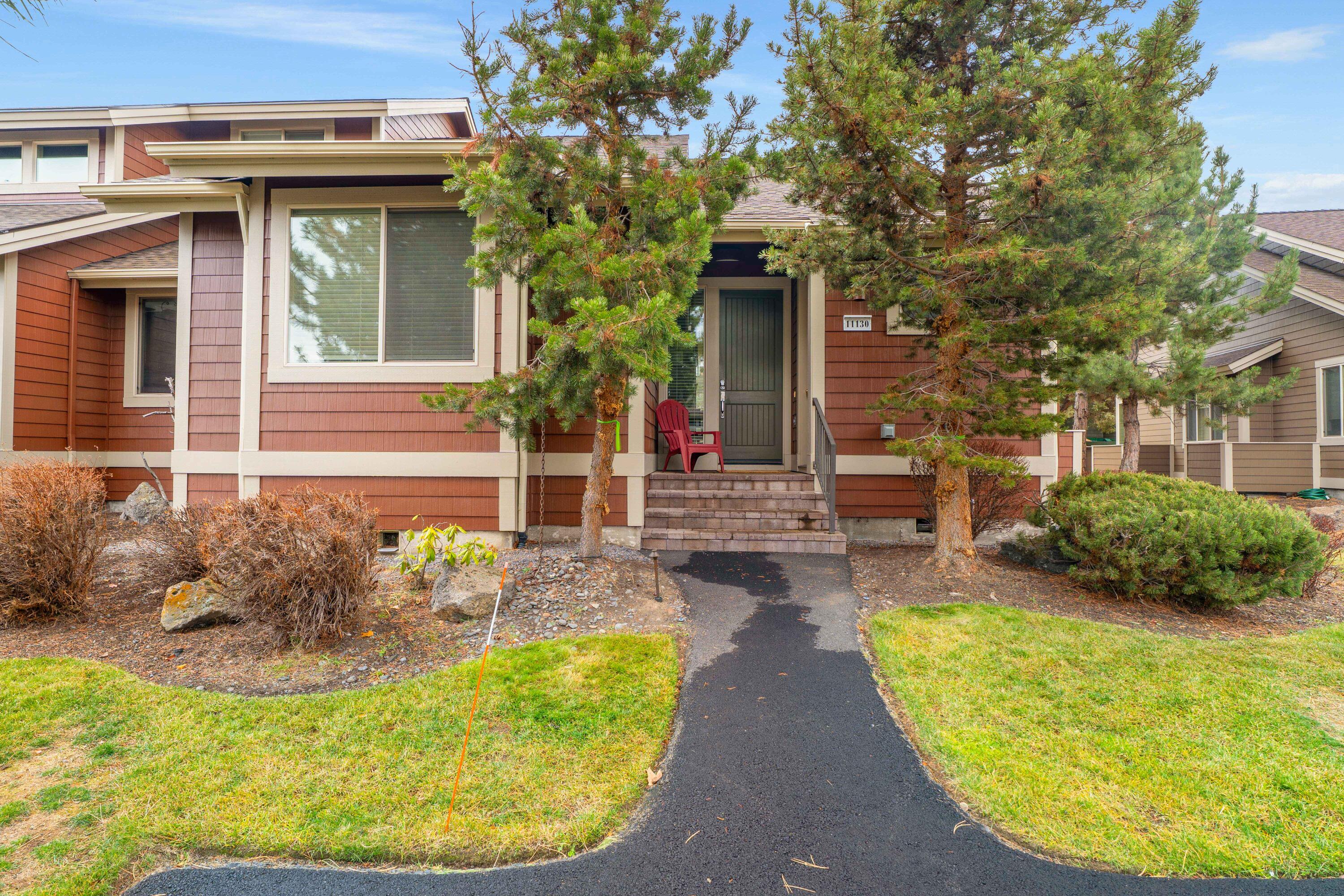 11130 Village Loop — photo