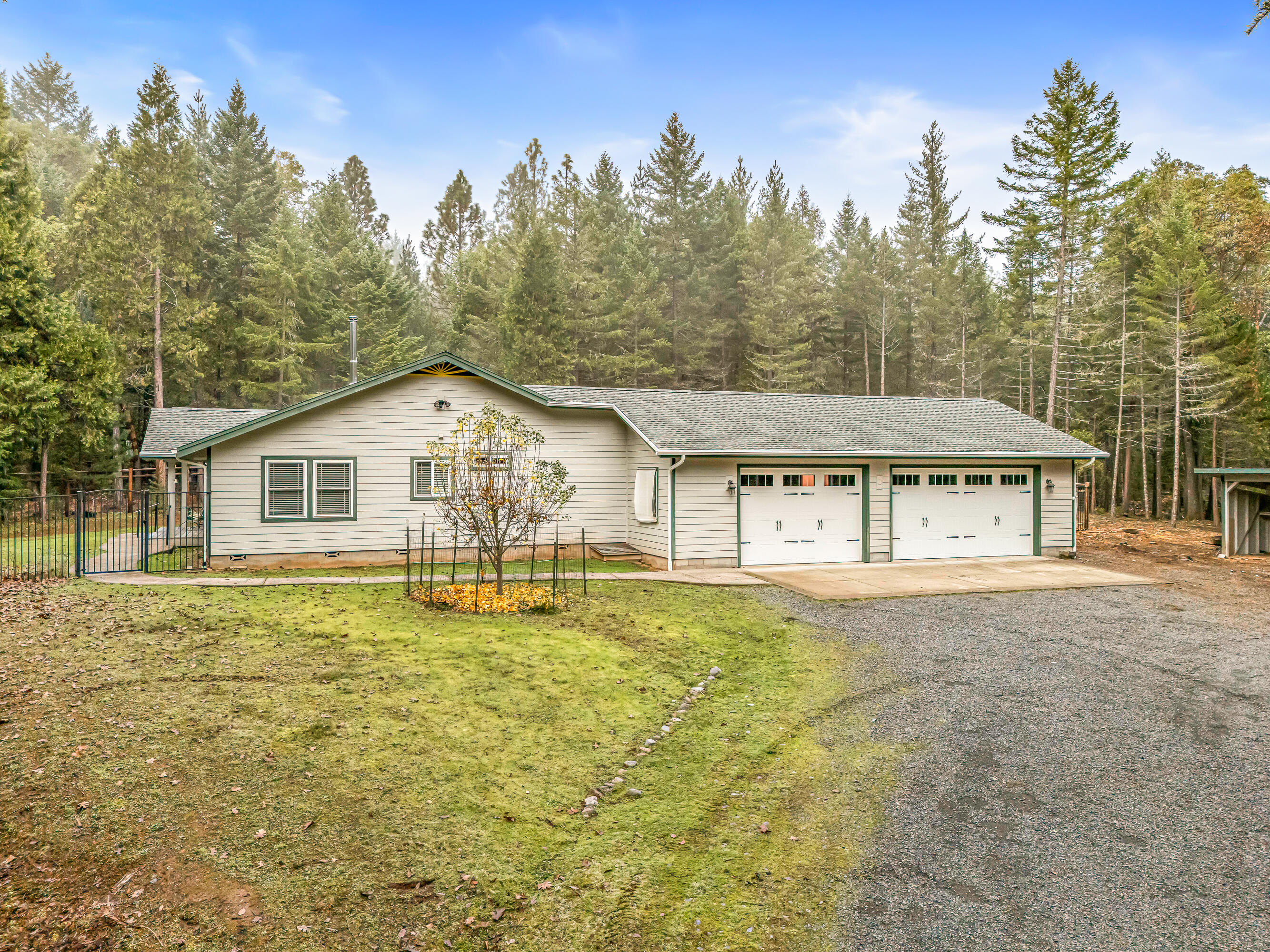 4059 Ditch Creek Road — photo