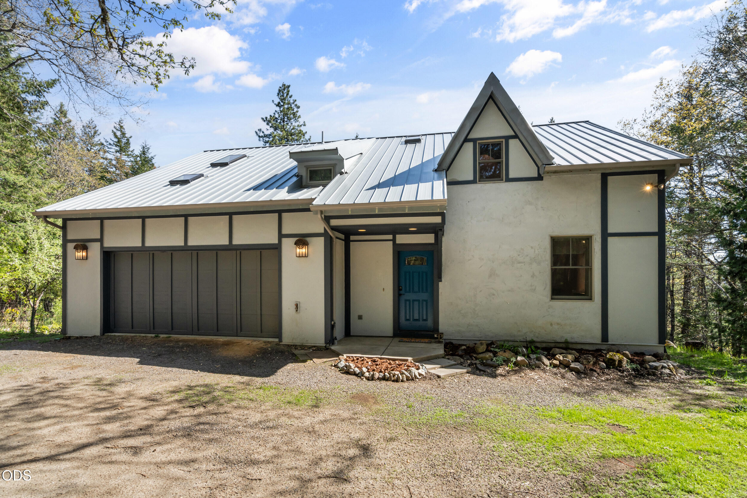 827 Tyler Creek Road — photo