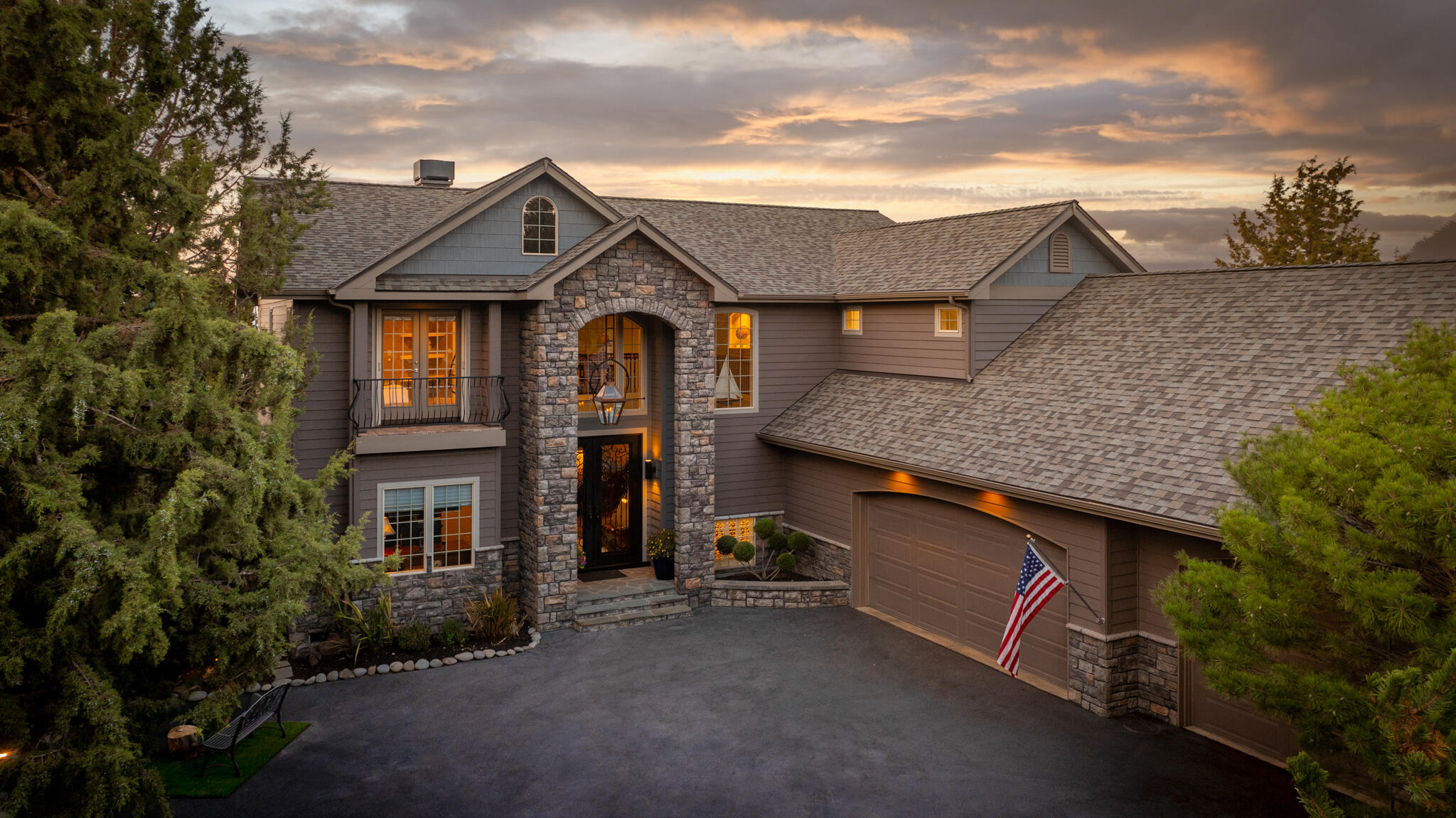 3209 NW Fairway Heights Drive — photo