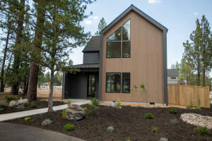 1036 W McKenzie Highway, Lot 51 — photo