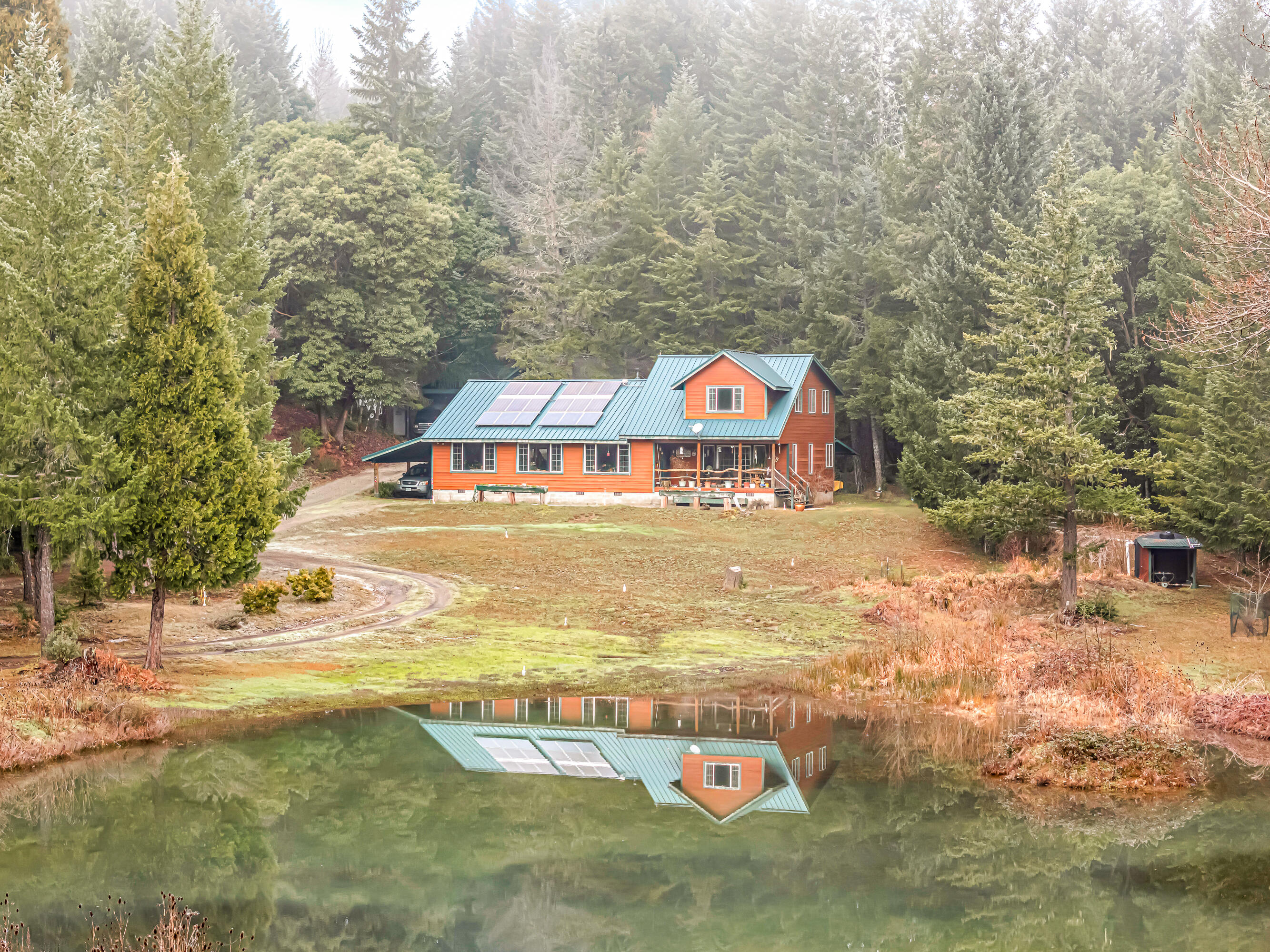 37010 Redwood Highway — photo