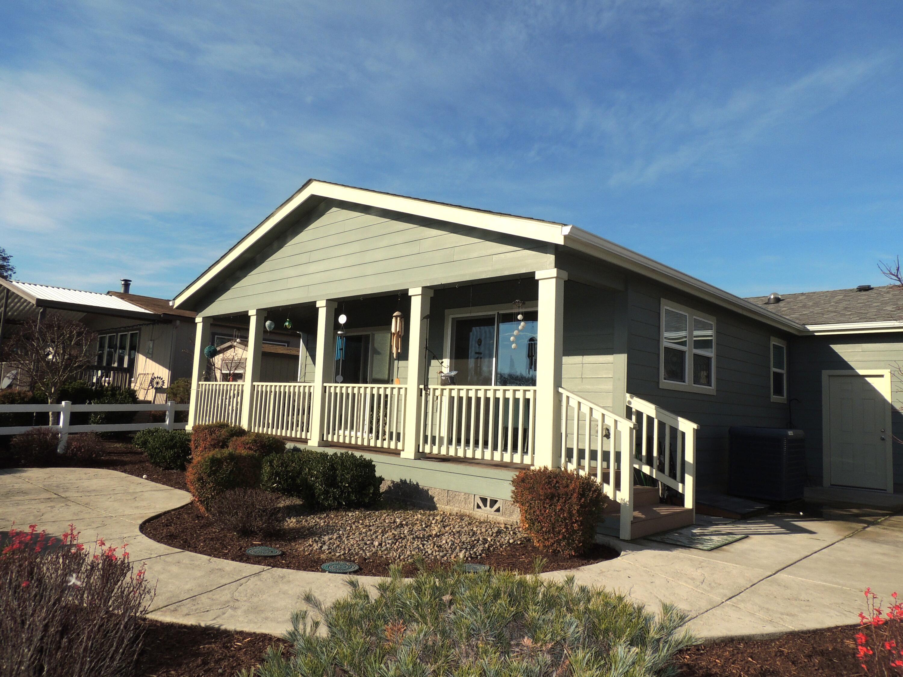 303 Kingsley Drive — photo