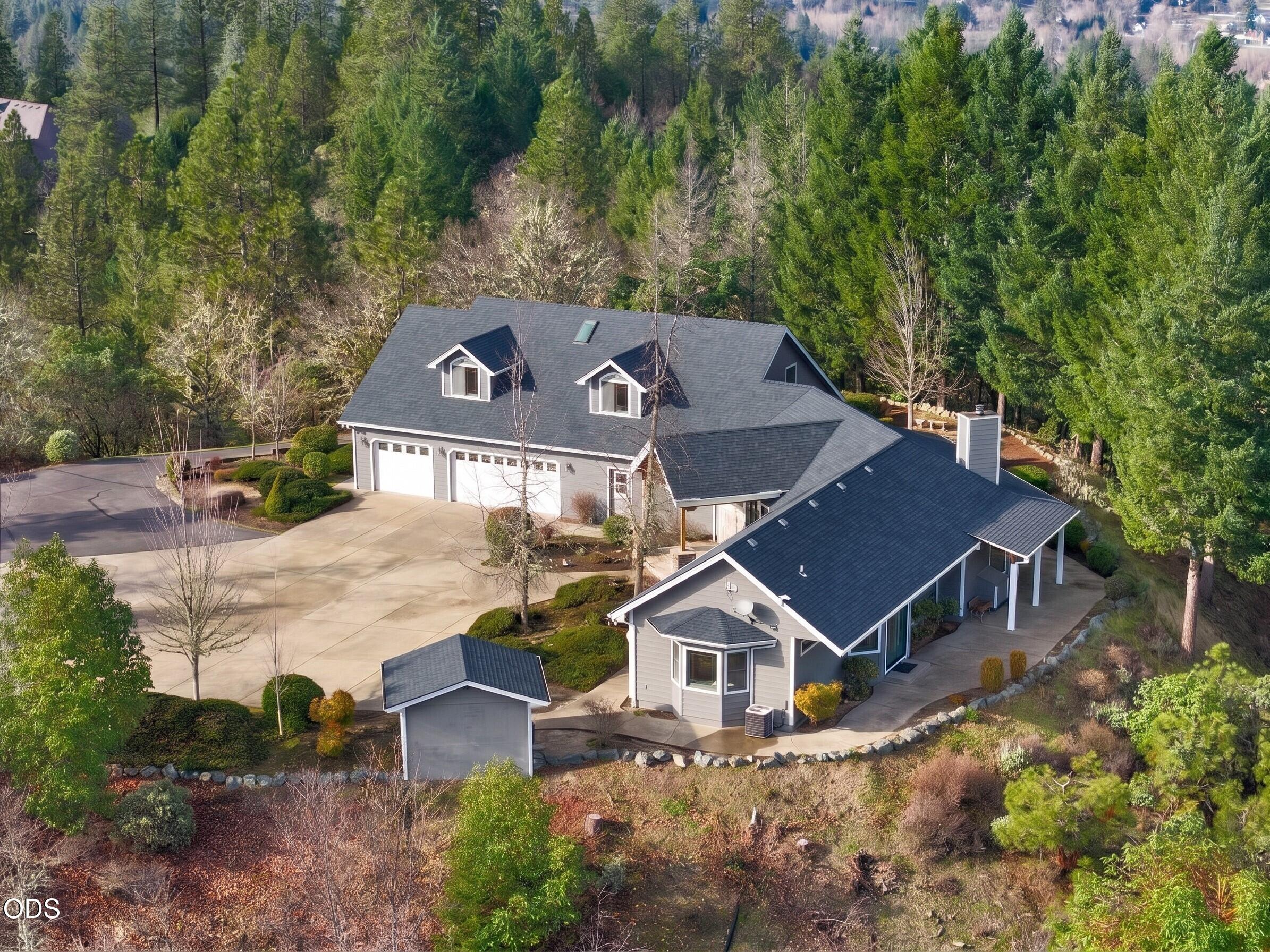 3601 Campus View Drive — photo
