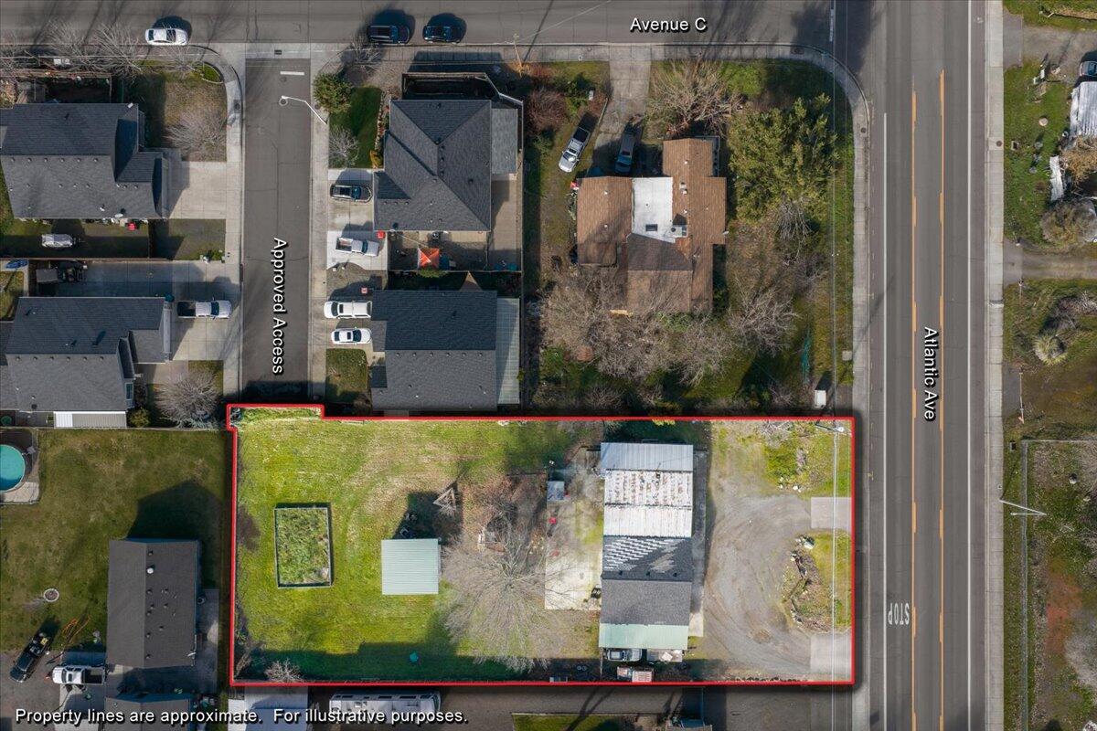 7735 Atlantic Avenue — photo
