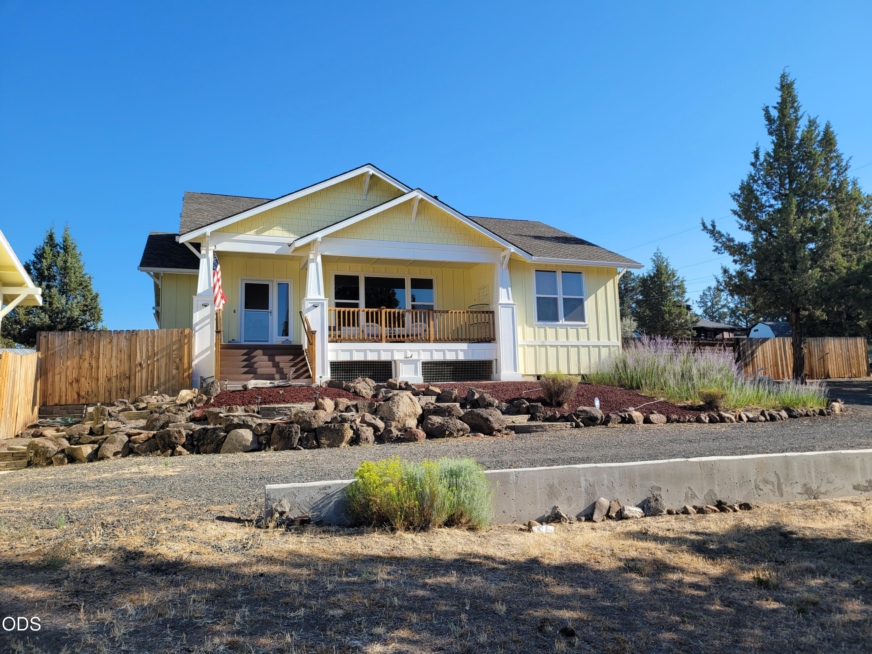 8906 SW Shad Road — photo