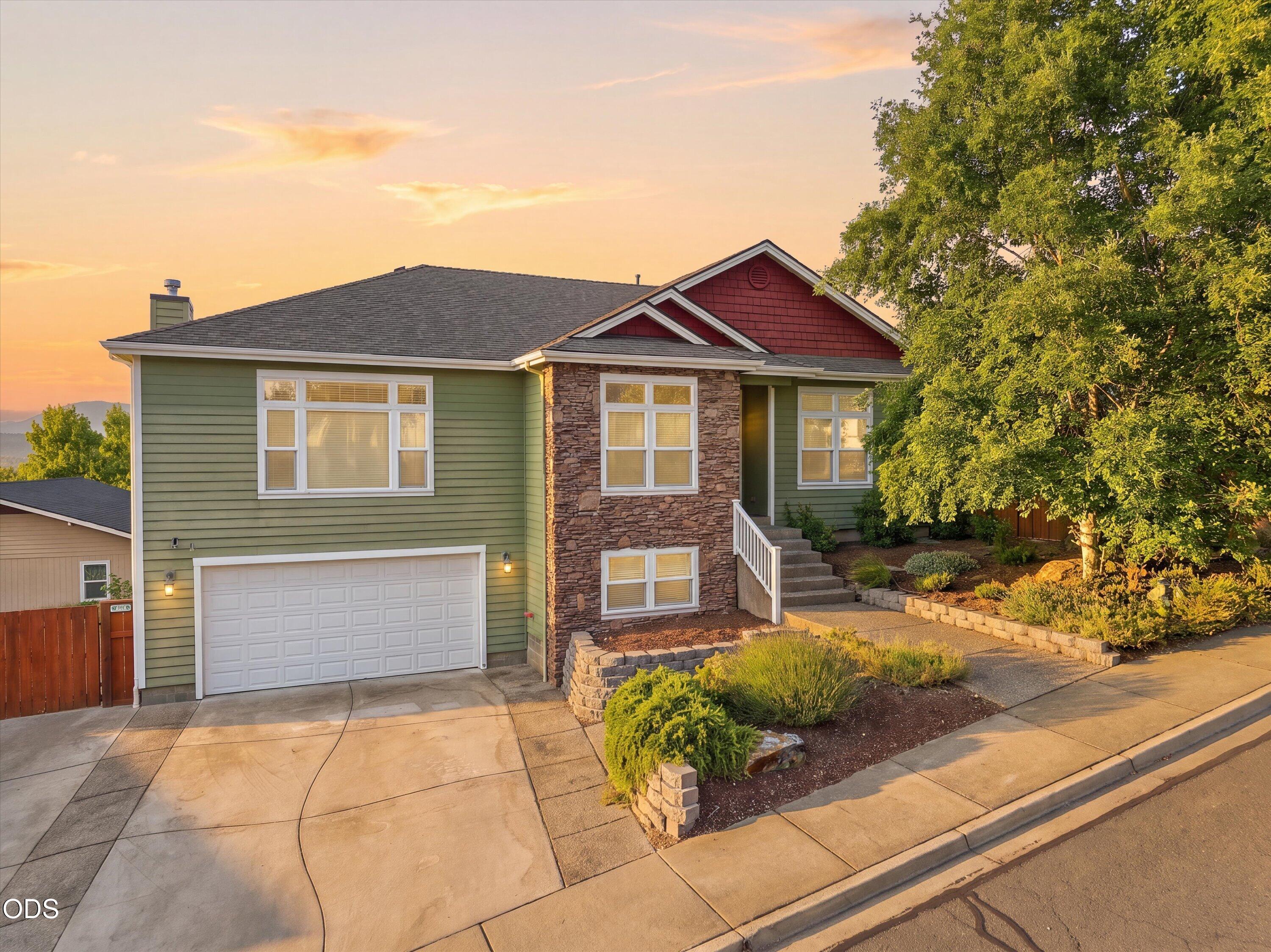2568 SE Coriander Way — photo