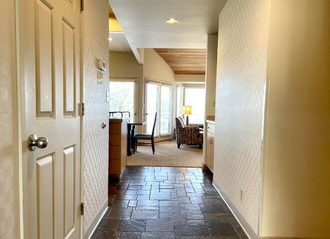 1978 Redtail Hawk Drive #RV21G, Redmond, OR 97756 — photo 2