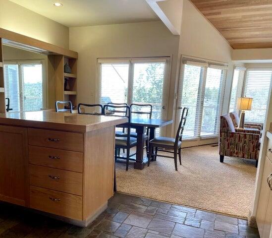 1978 Redtail Hawk Drive #RV21G, Redmond, OR 97756 — photo 3