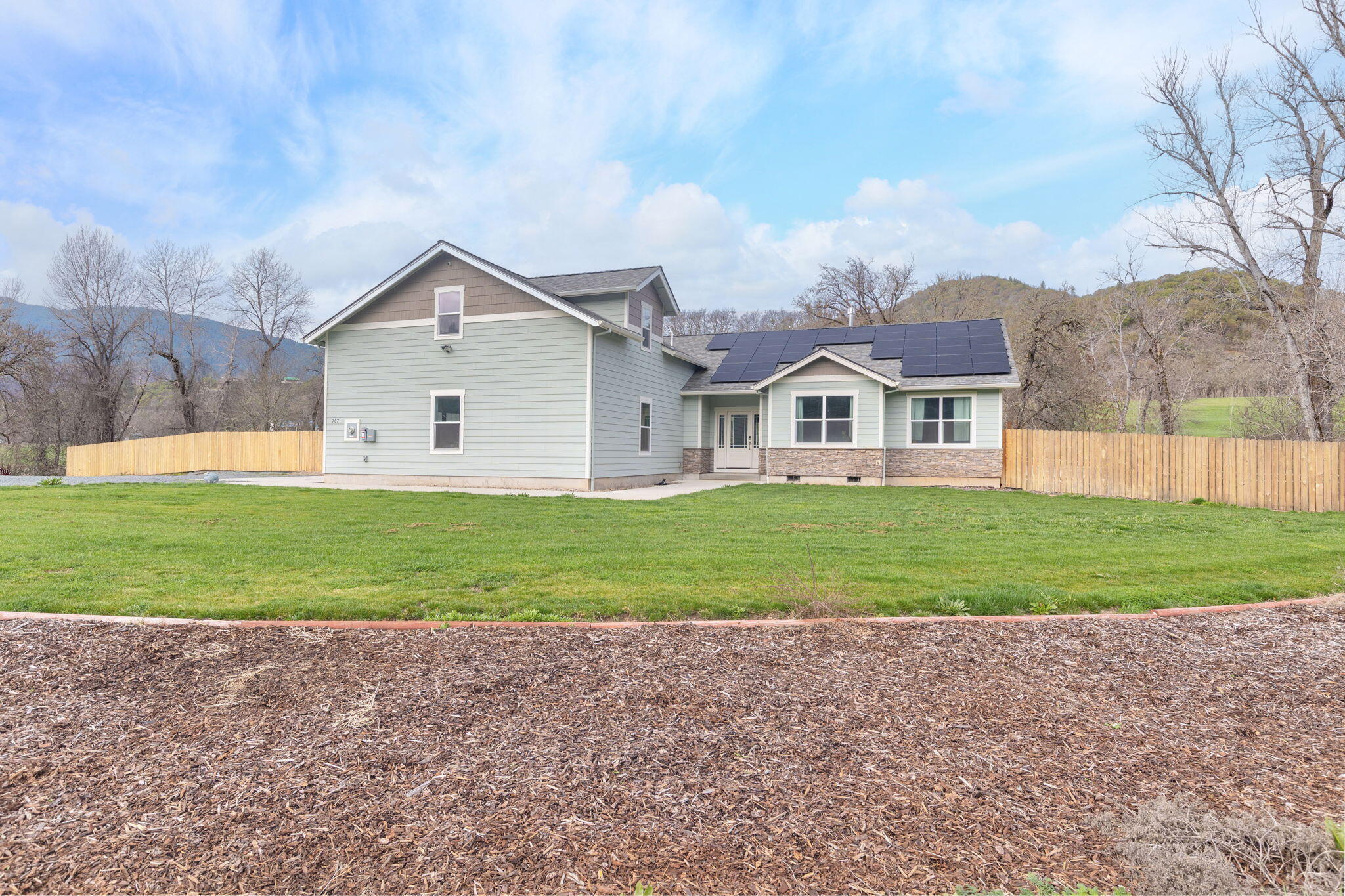 707 Wards Creek Road — photo