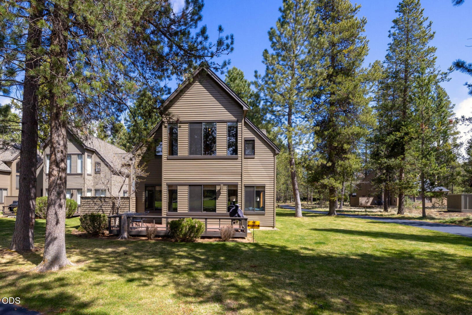 57985 Silver Fir Circle, 2 — photo