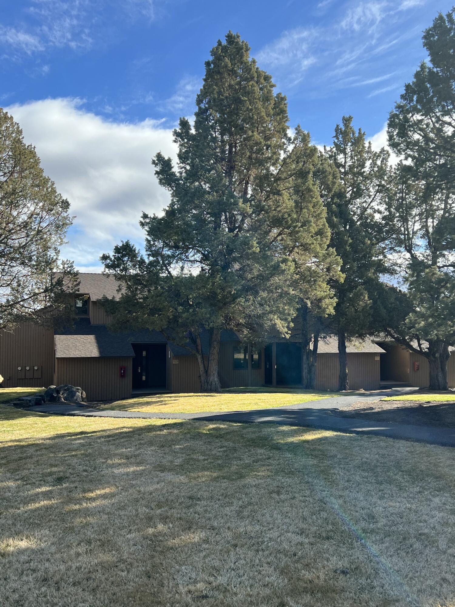 1830 Redtail Hawk Drive #RV59J, Redmond, OR 97756 — photo 2
