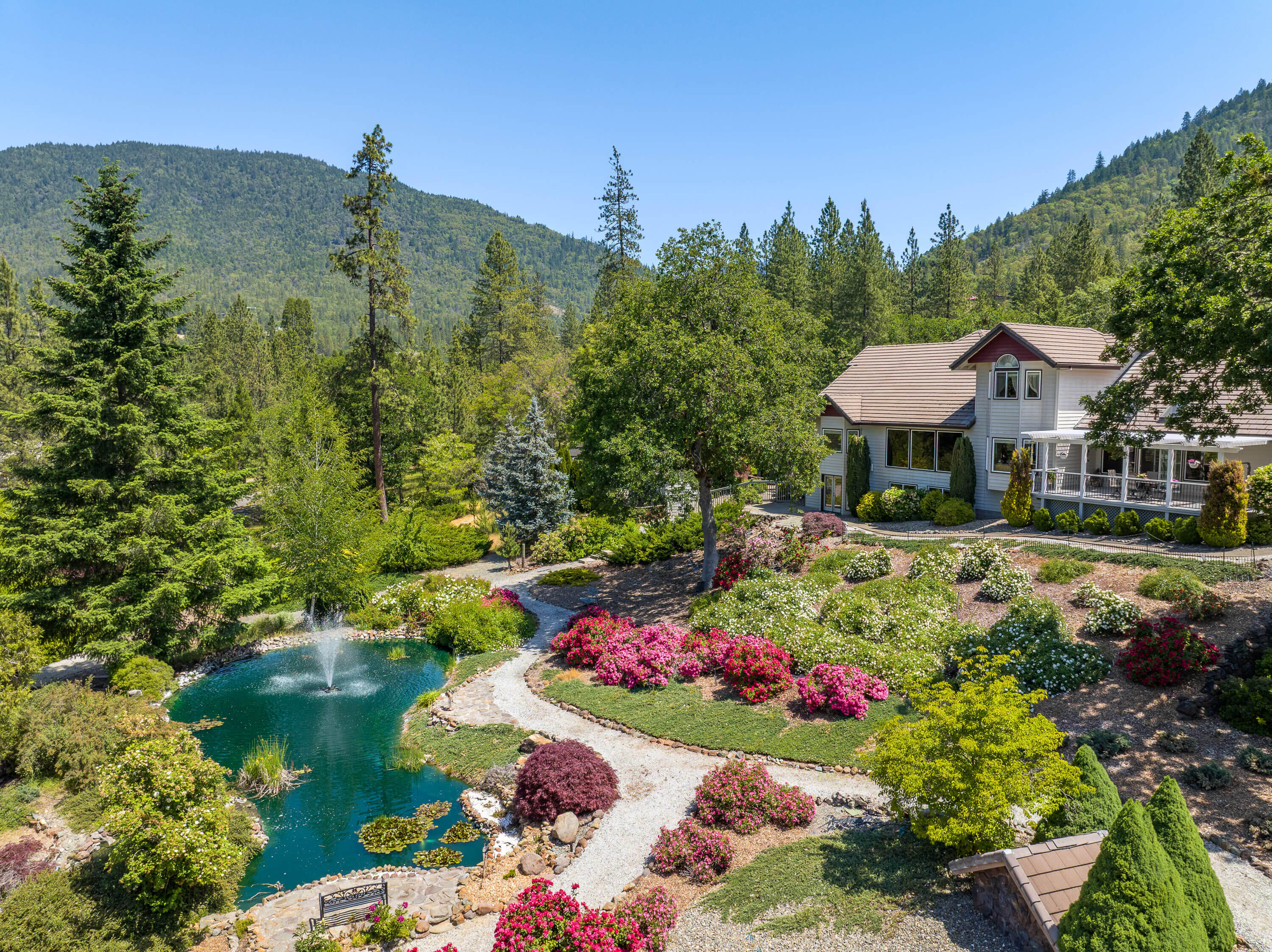 701 Serenity Lane — photo