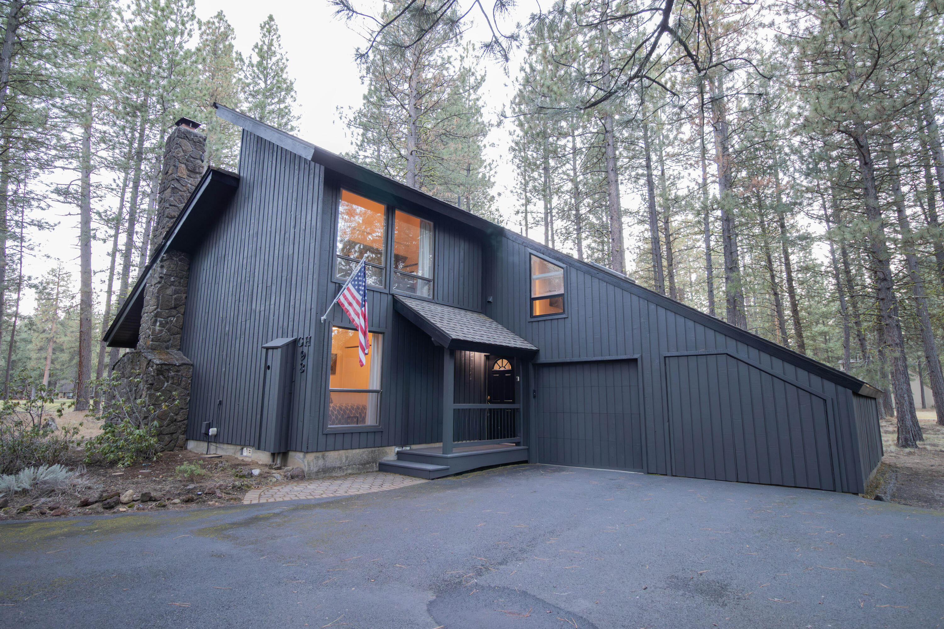 71085 Bracken Lane, Gh #93 — photo