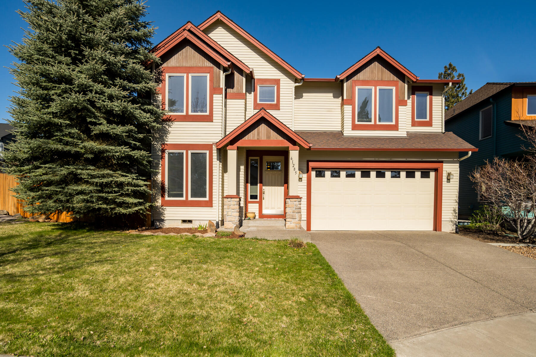 61285 Bronze Meadow Lane — photo