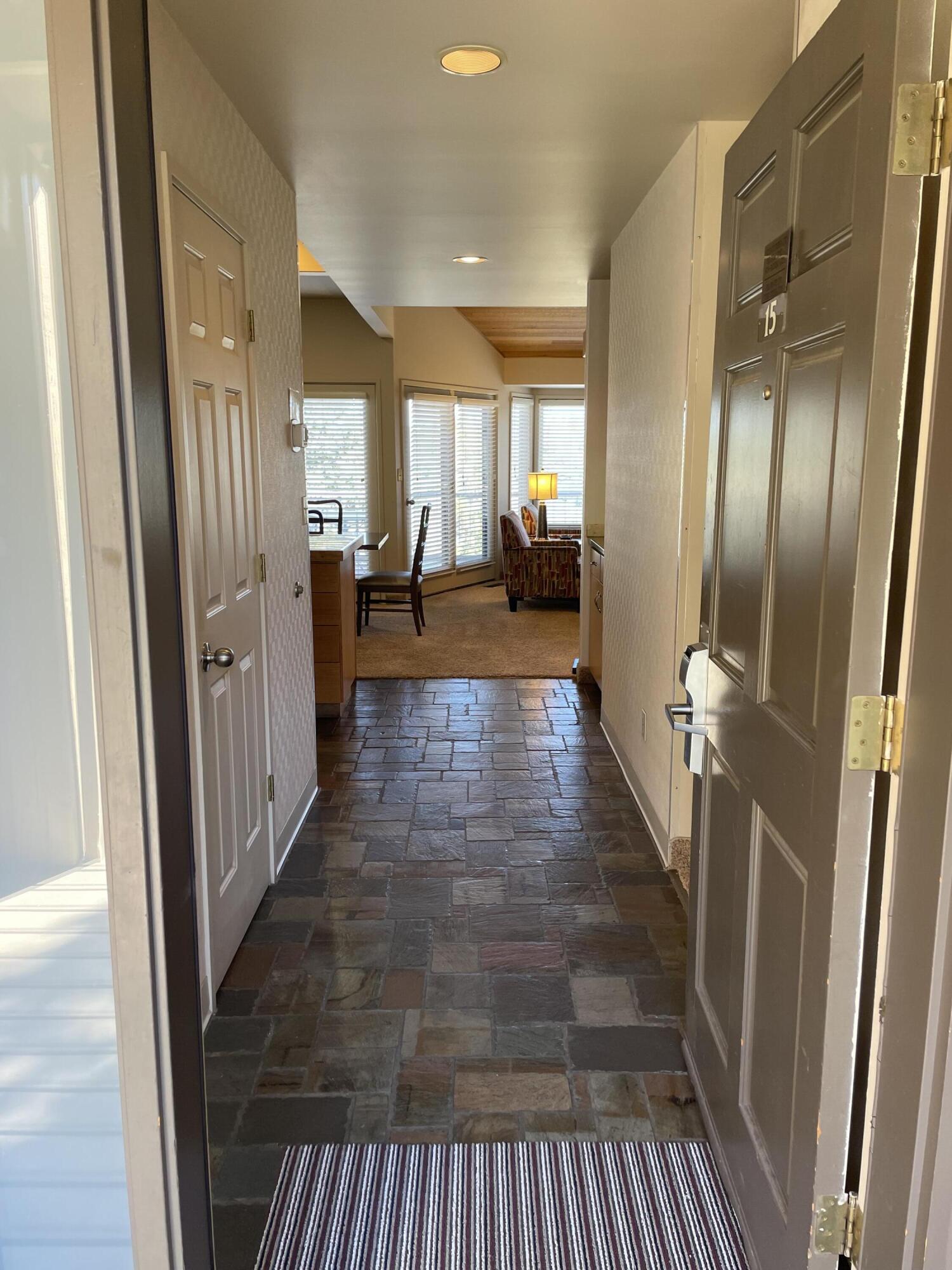 1990 Redtail Hawk Drive #RV15E, Redmond, OR 97756 — photo 2