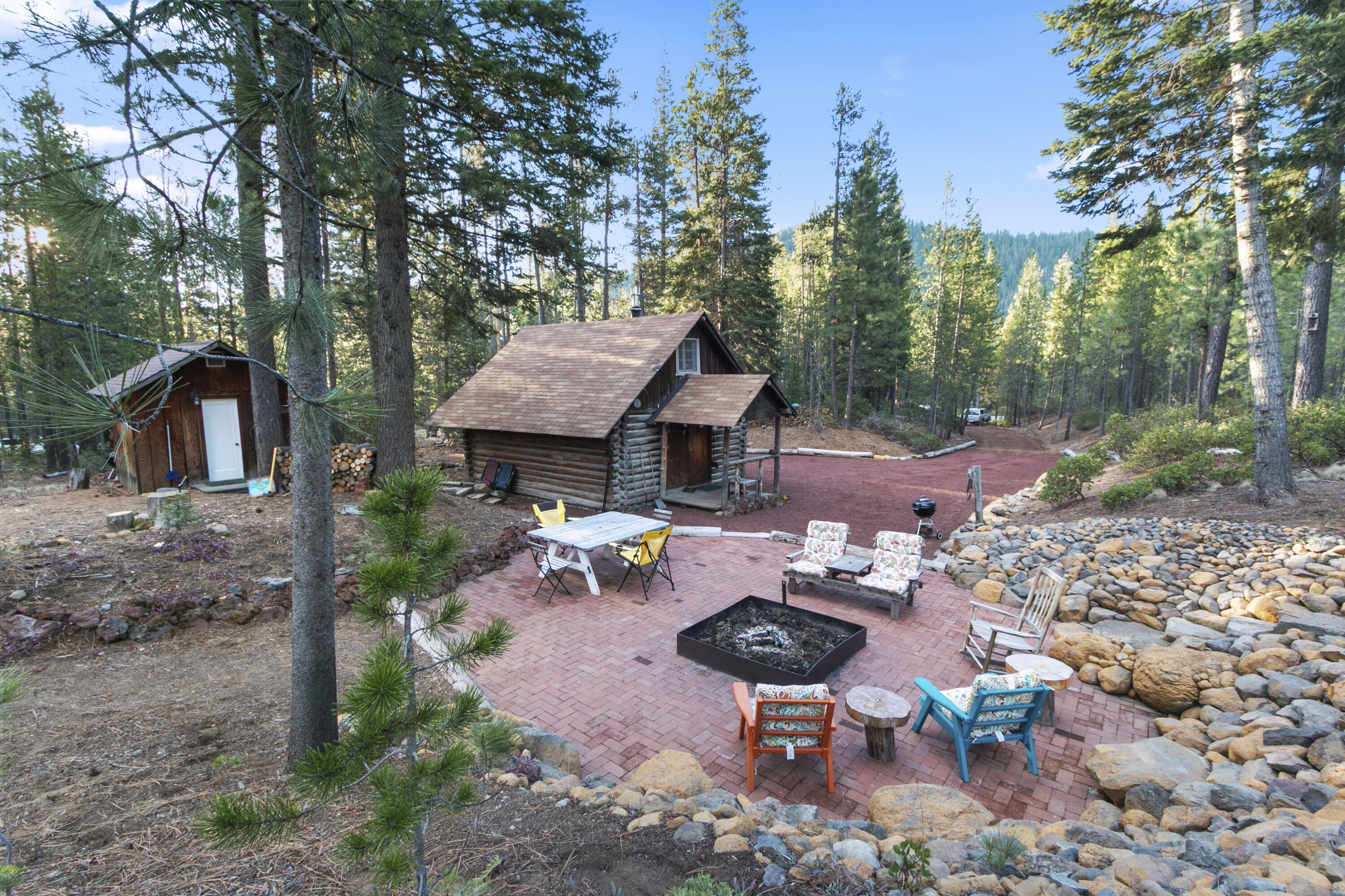 61567 Bearwallow Road — photo