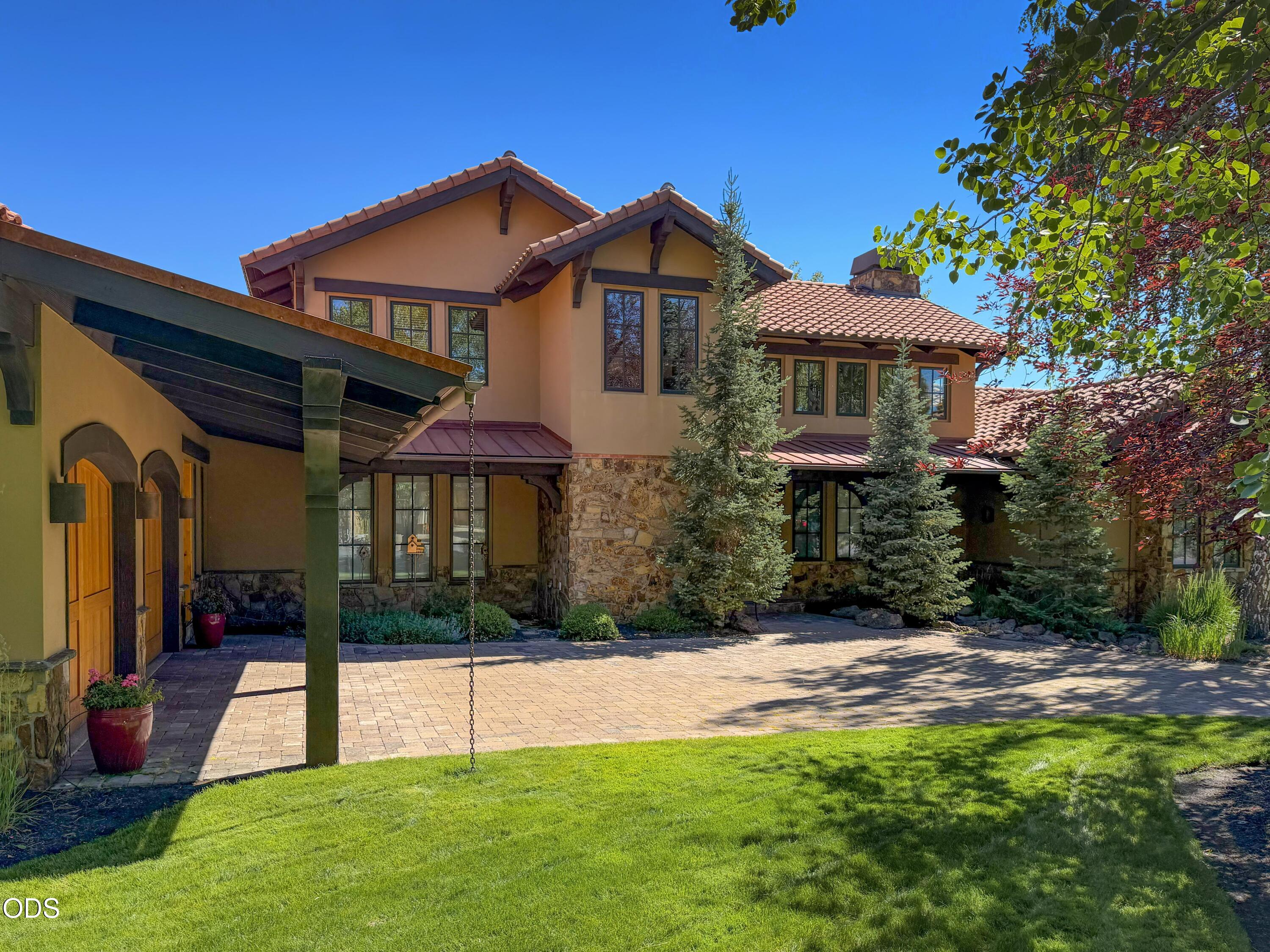23098 Watercourse Way — photo