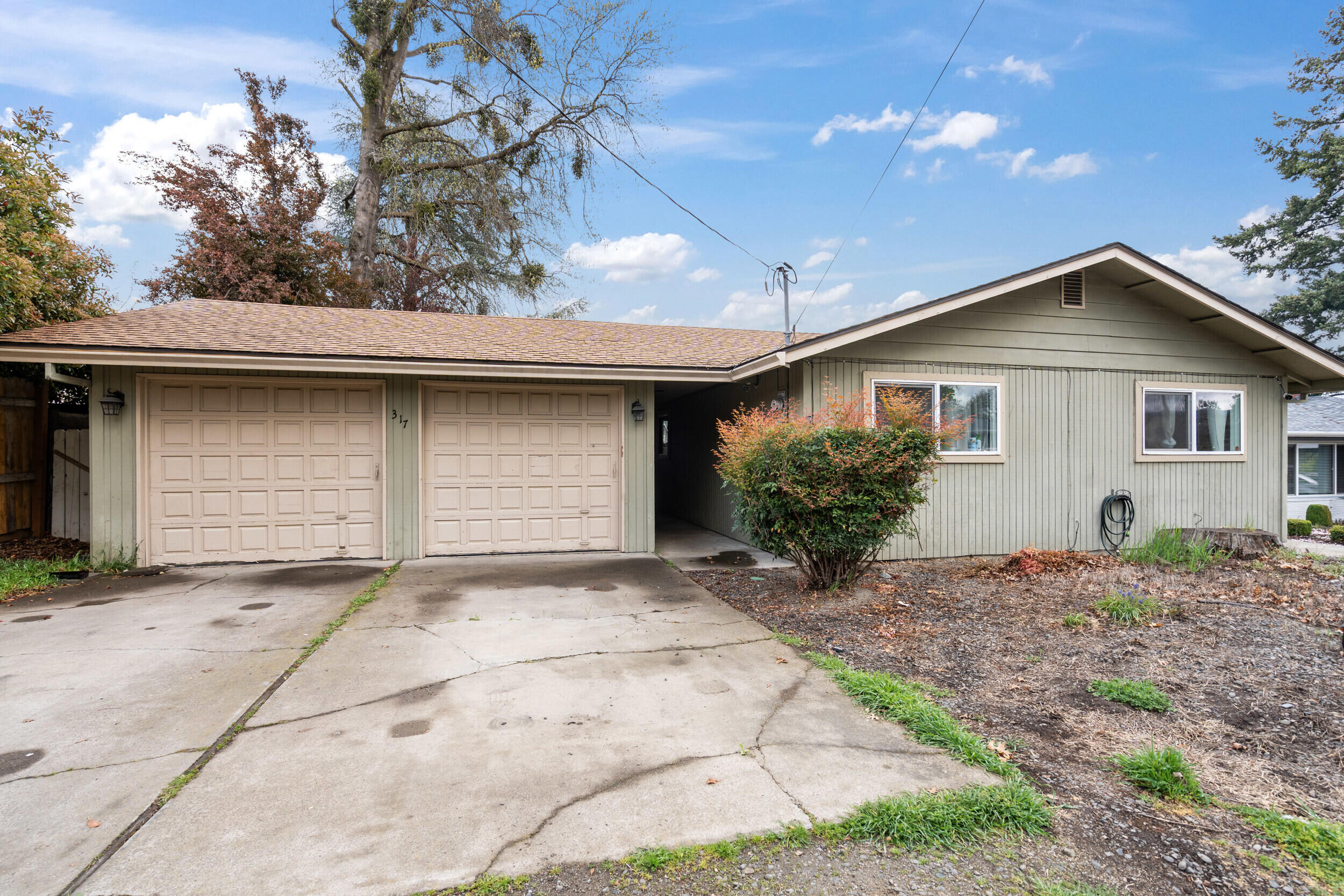 317 Highland Drive — photo