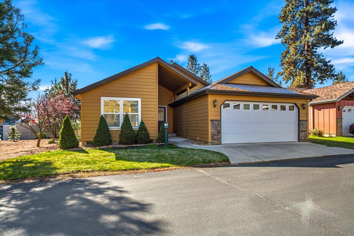 1009 W Yapoah Crater Drive — photo