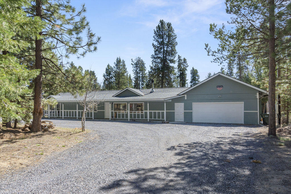 15931 Mt View Lane — photo