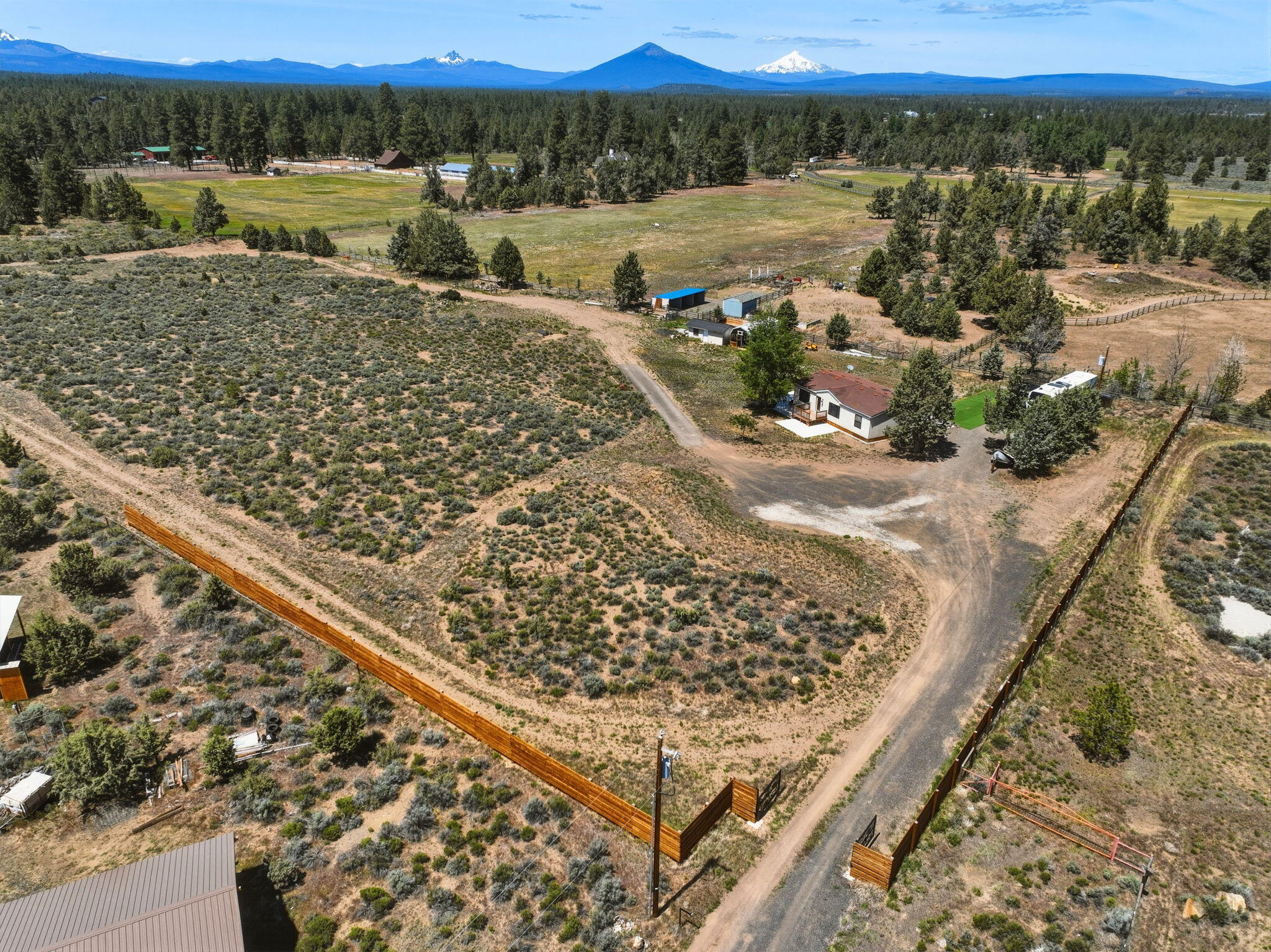 67395 Rabbitbrush Drive — photo