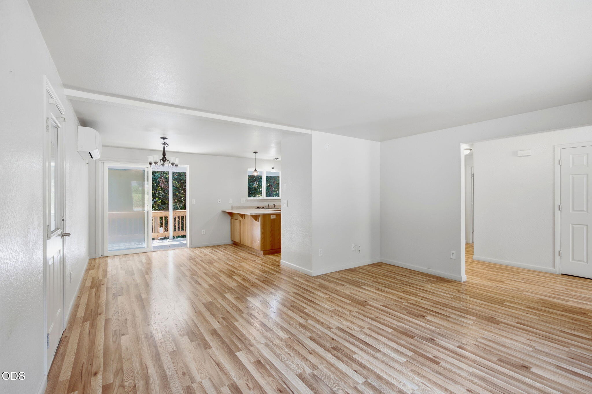 7764 Azalea-Glen Road — photo