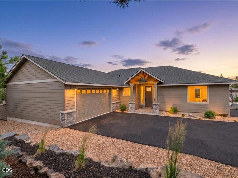 623 Goshawk Drive — photo