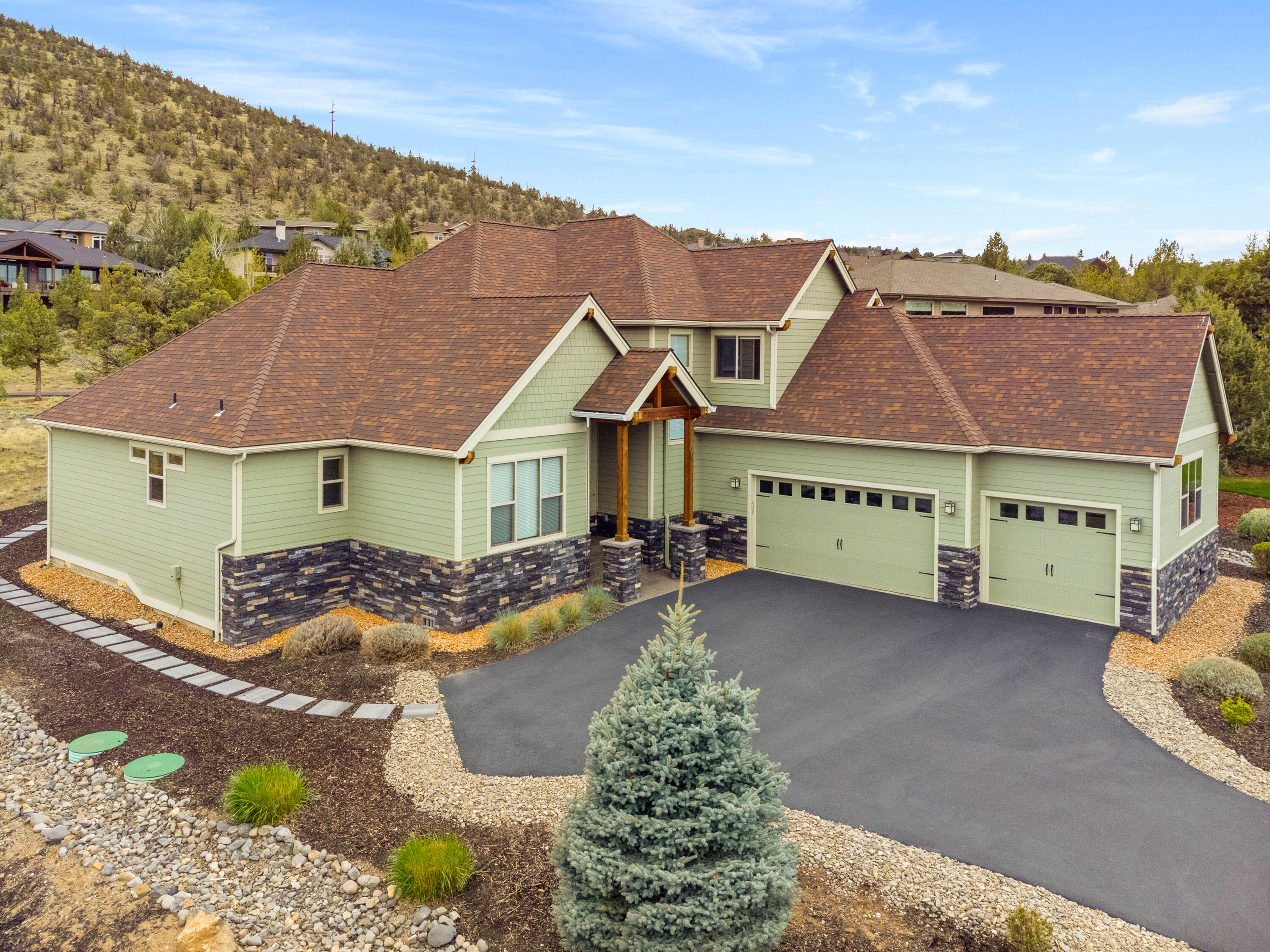 10276 Sundance Ridge Loop, Redmond, OR 97756 — photo 2