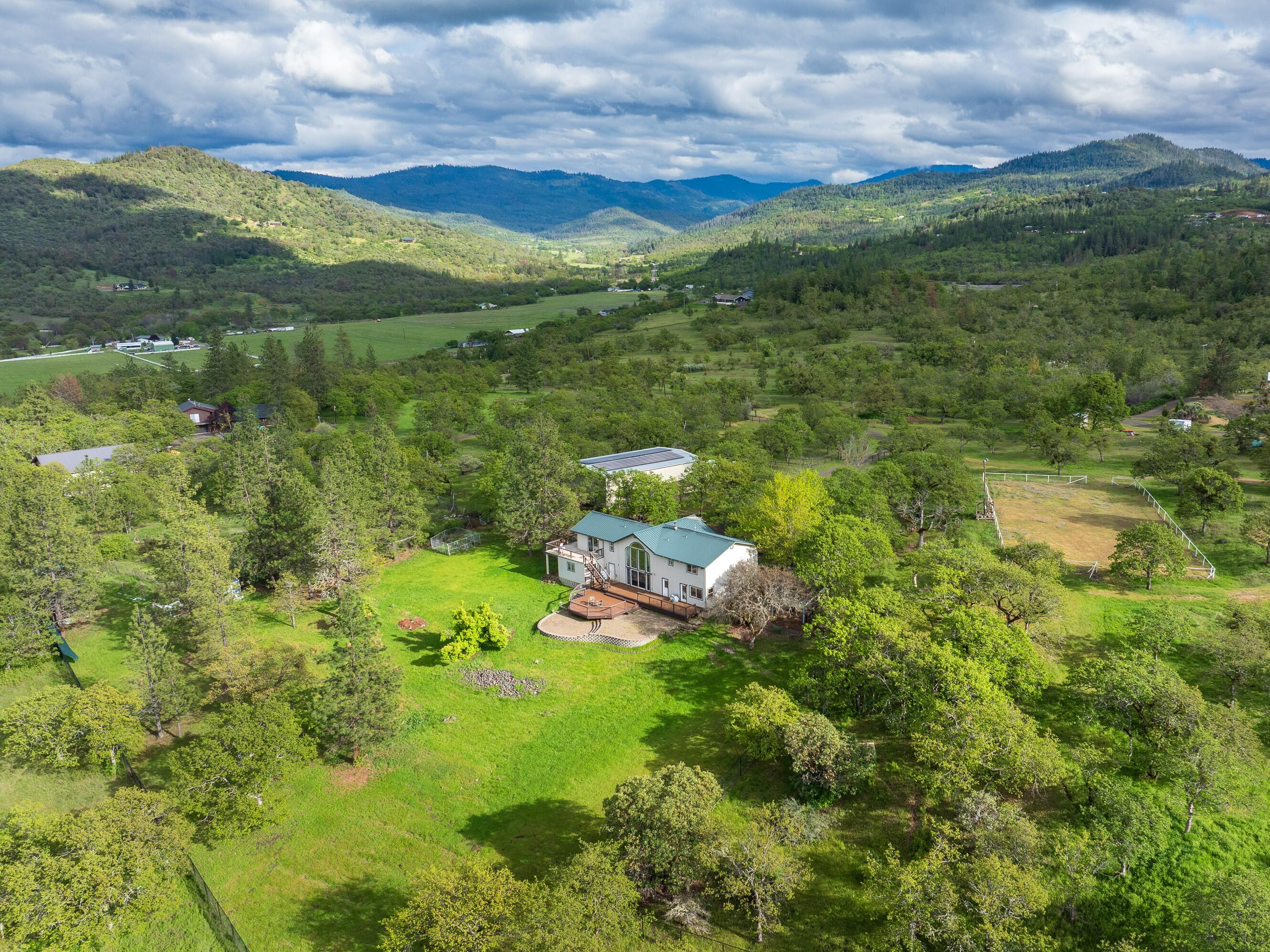 3850 E Antelope Road, Eagle Point, OR 97524 — photo 3