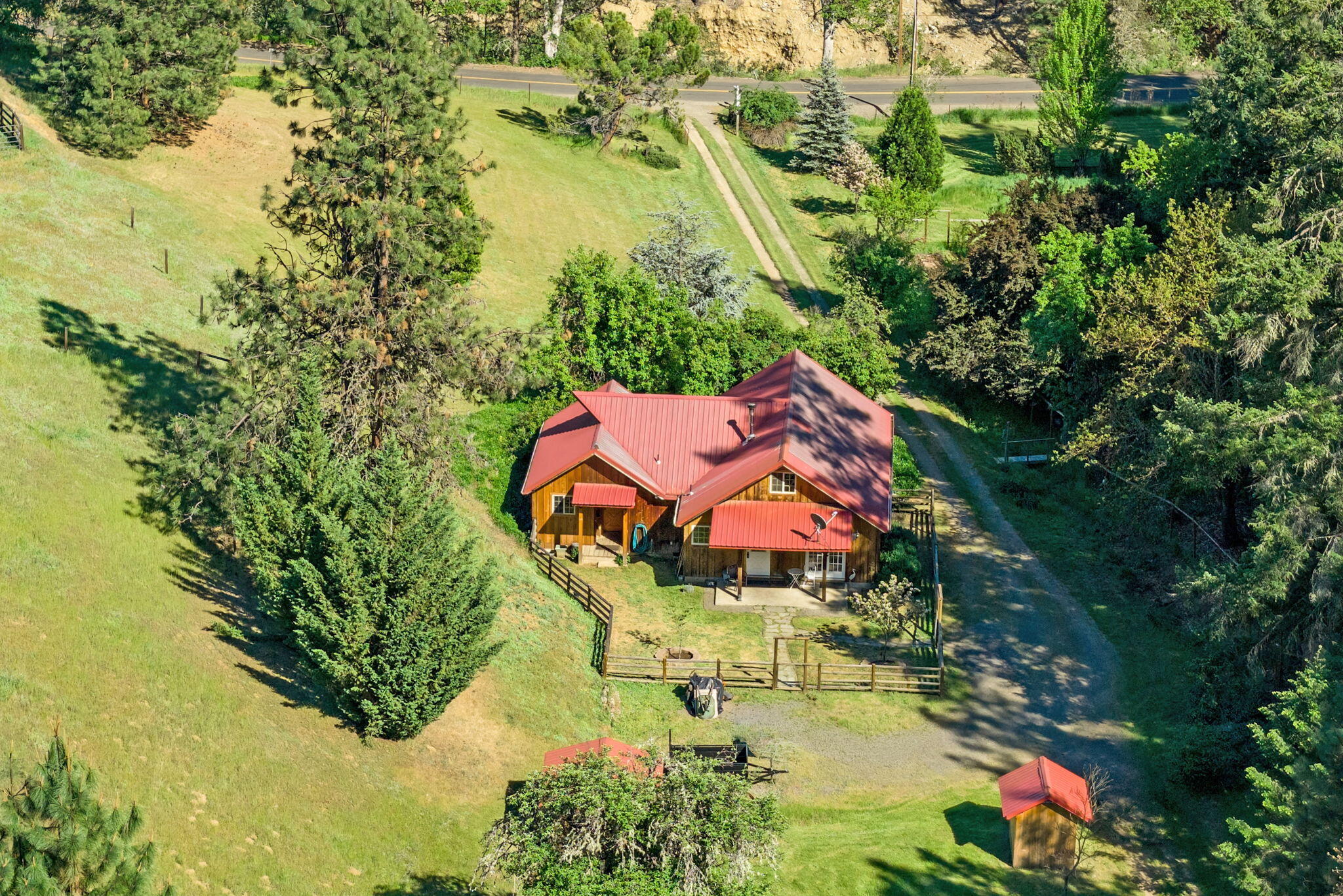 7484 Sterling Creek Road — photo