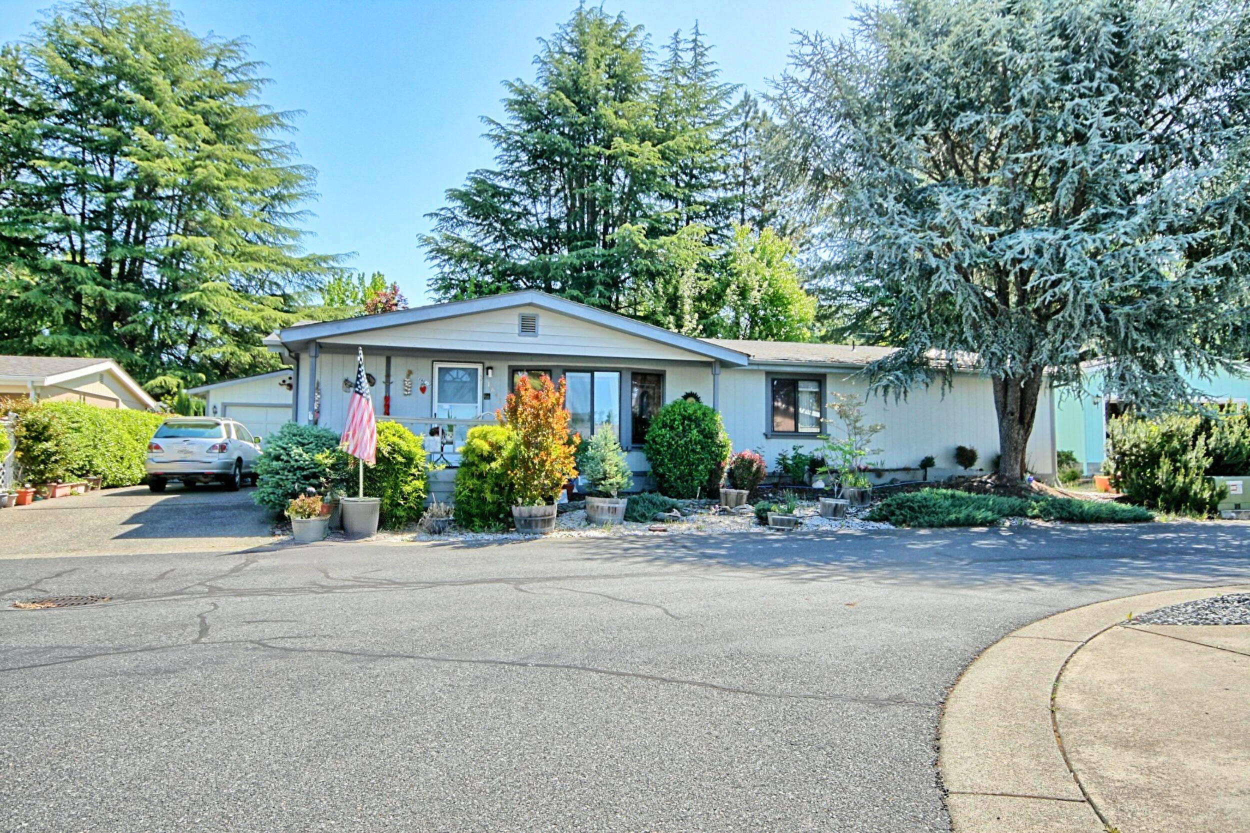 1848 Tamarac Lane — photo