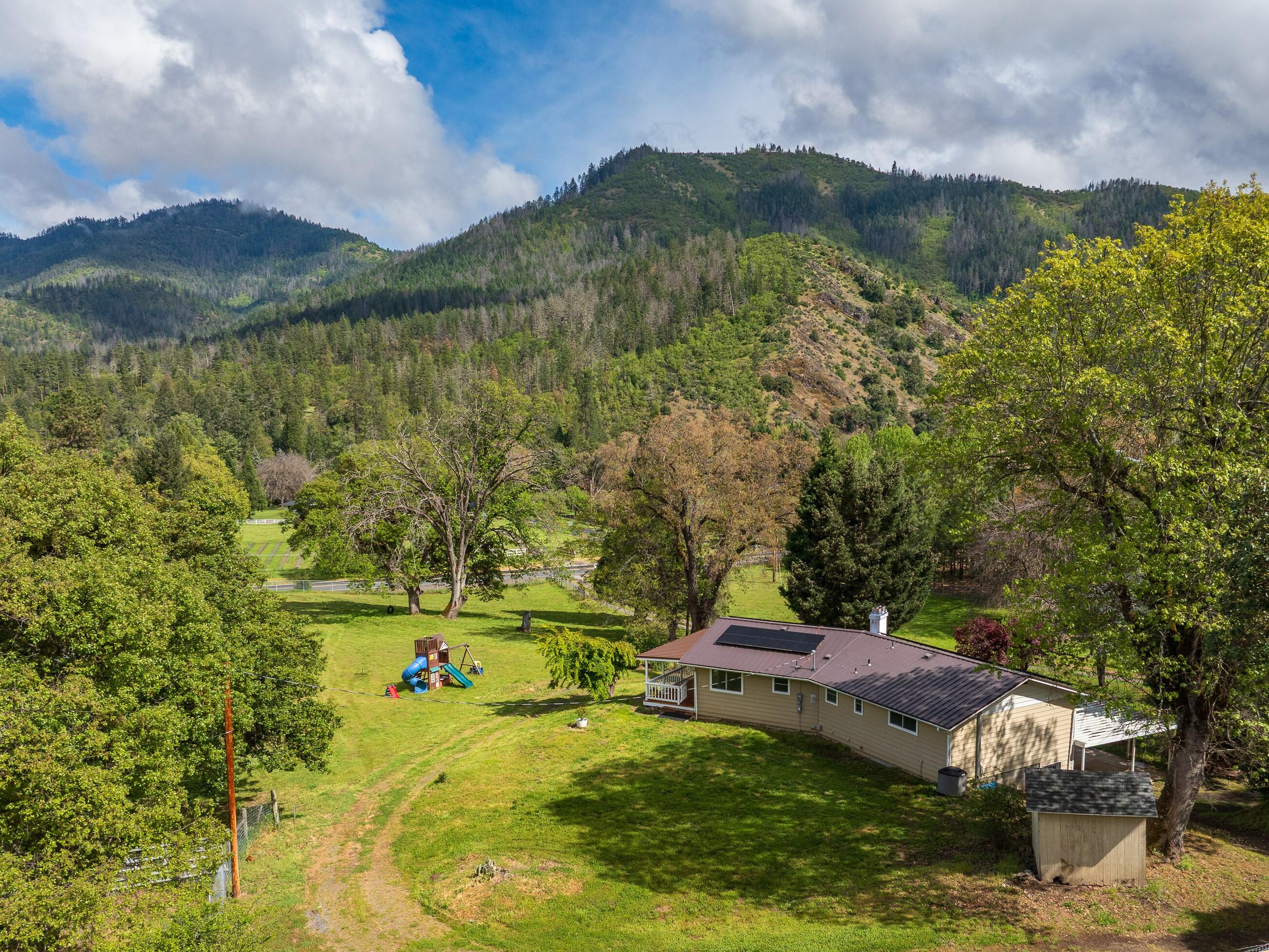 7680 Upper Applegate, Jacksonville, OR 97530 — photo 3
