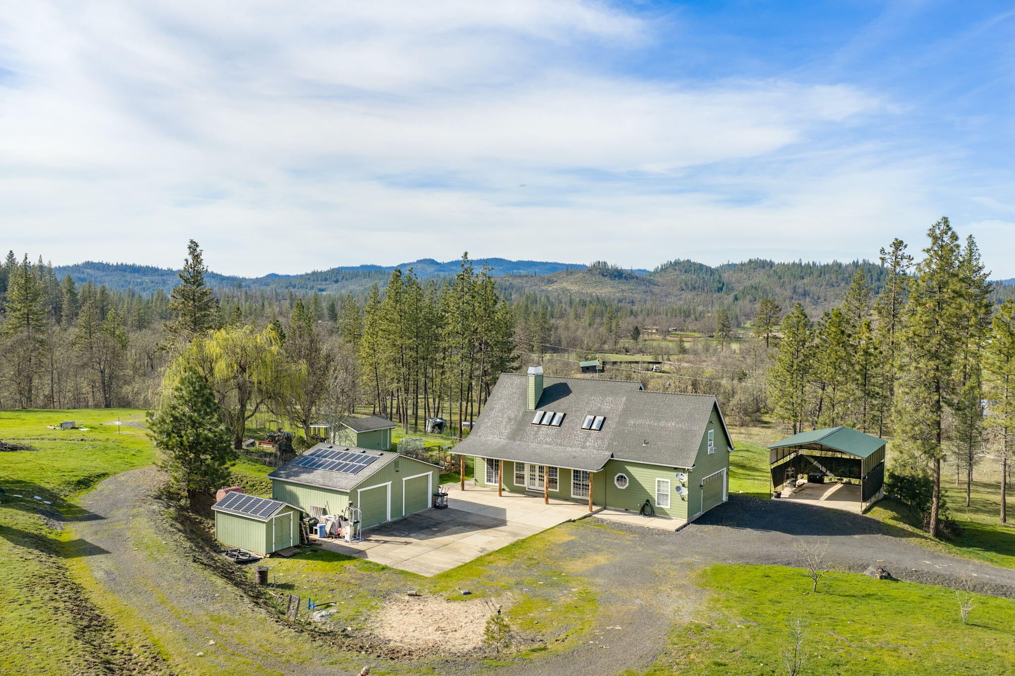 10060 Butte Falls Highway — photo