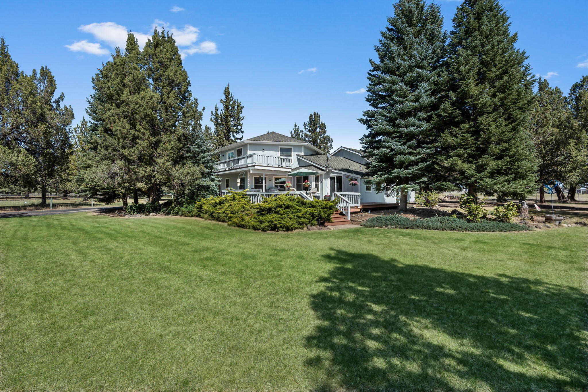 65140 Old Bend Redmond Highway — photo